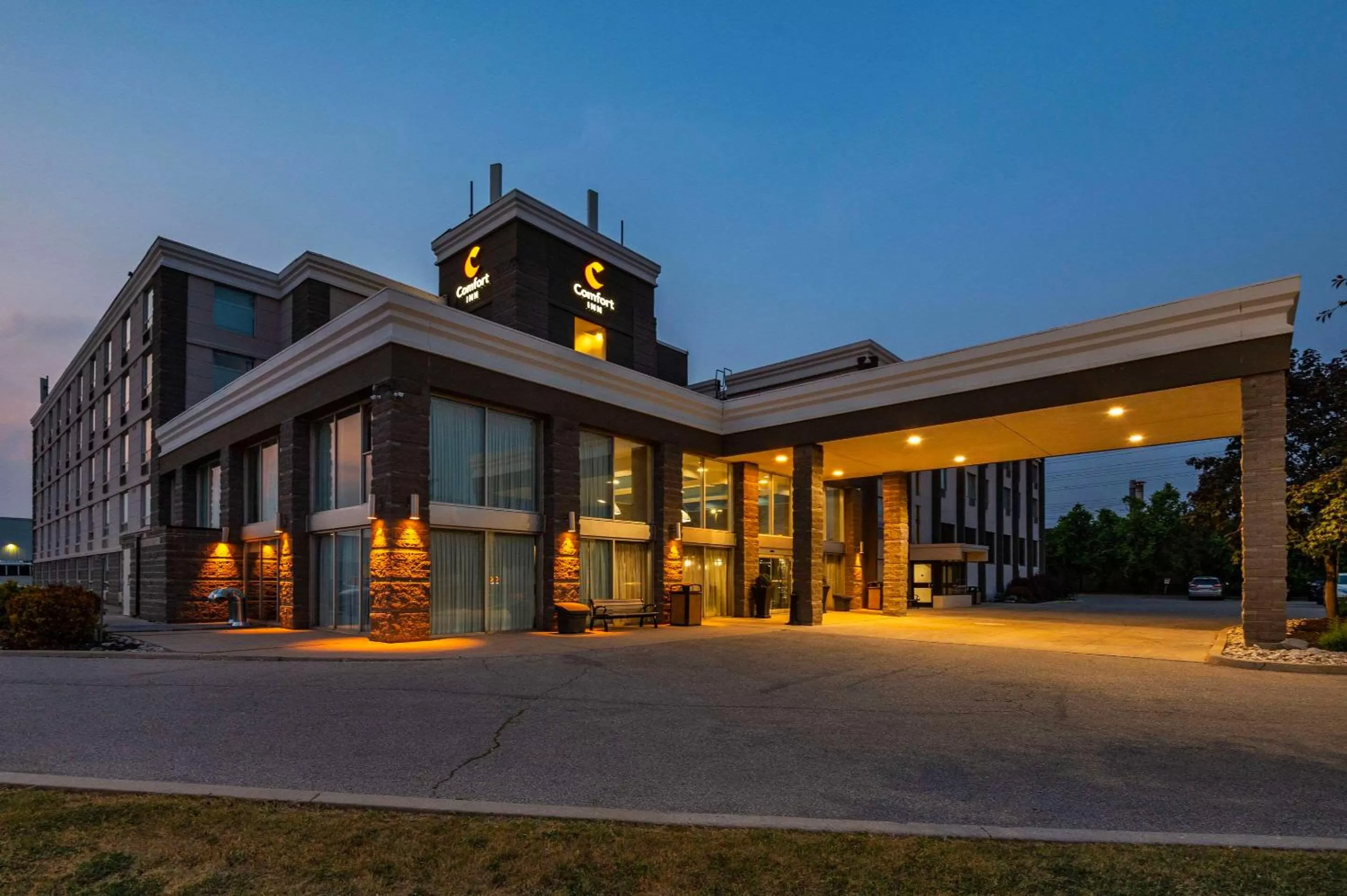 Comfort Inn & Conference Centre Toronto Airport