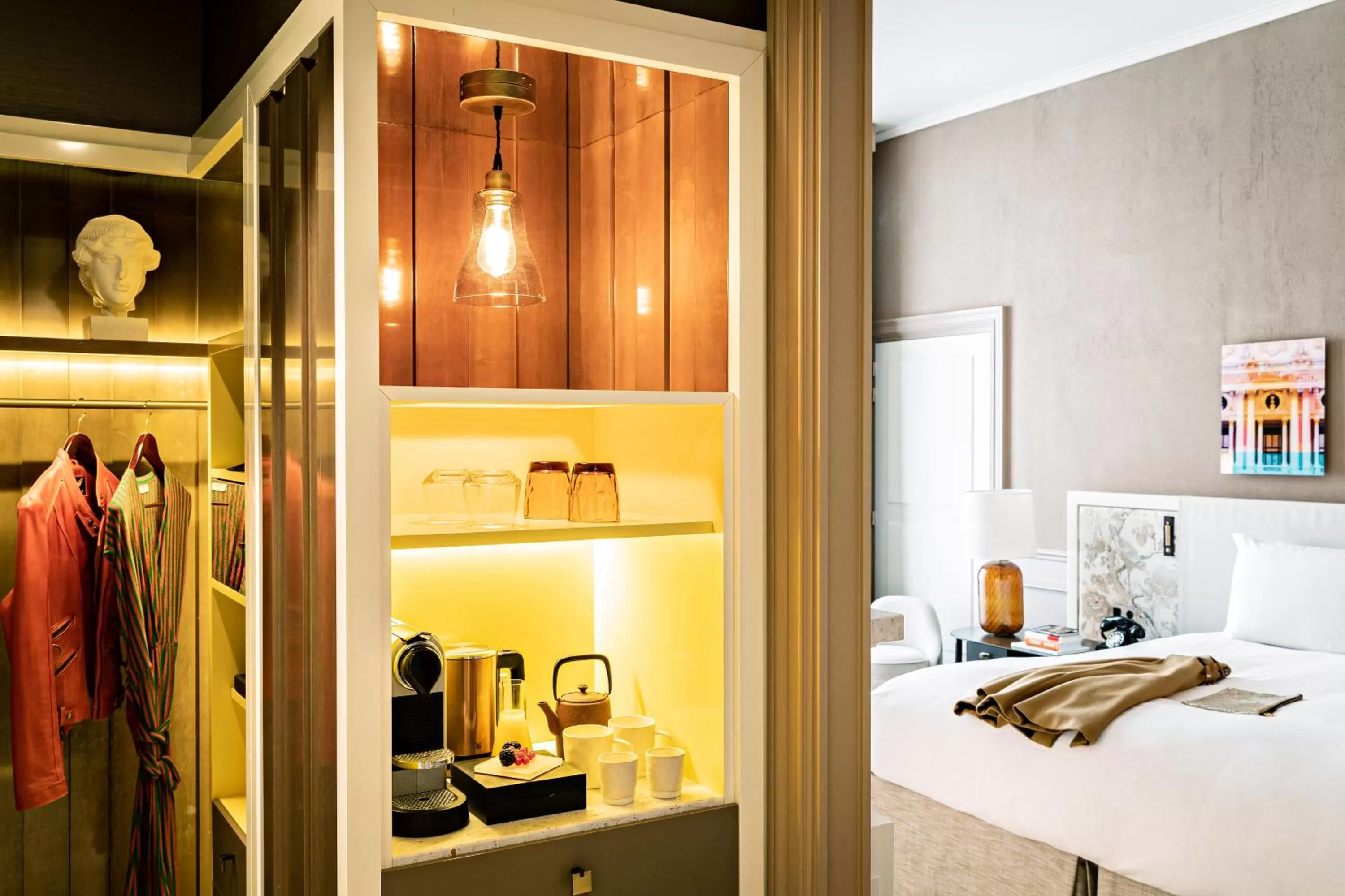 Photo of the whole room in Sofitel Le Scribe Paris Opera