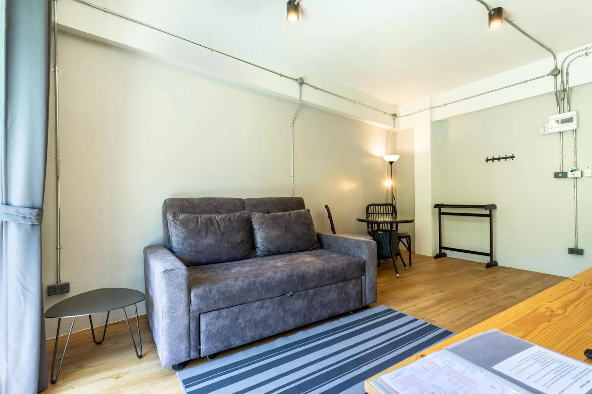 Seating area in @Aonang Guesthouse