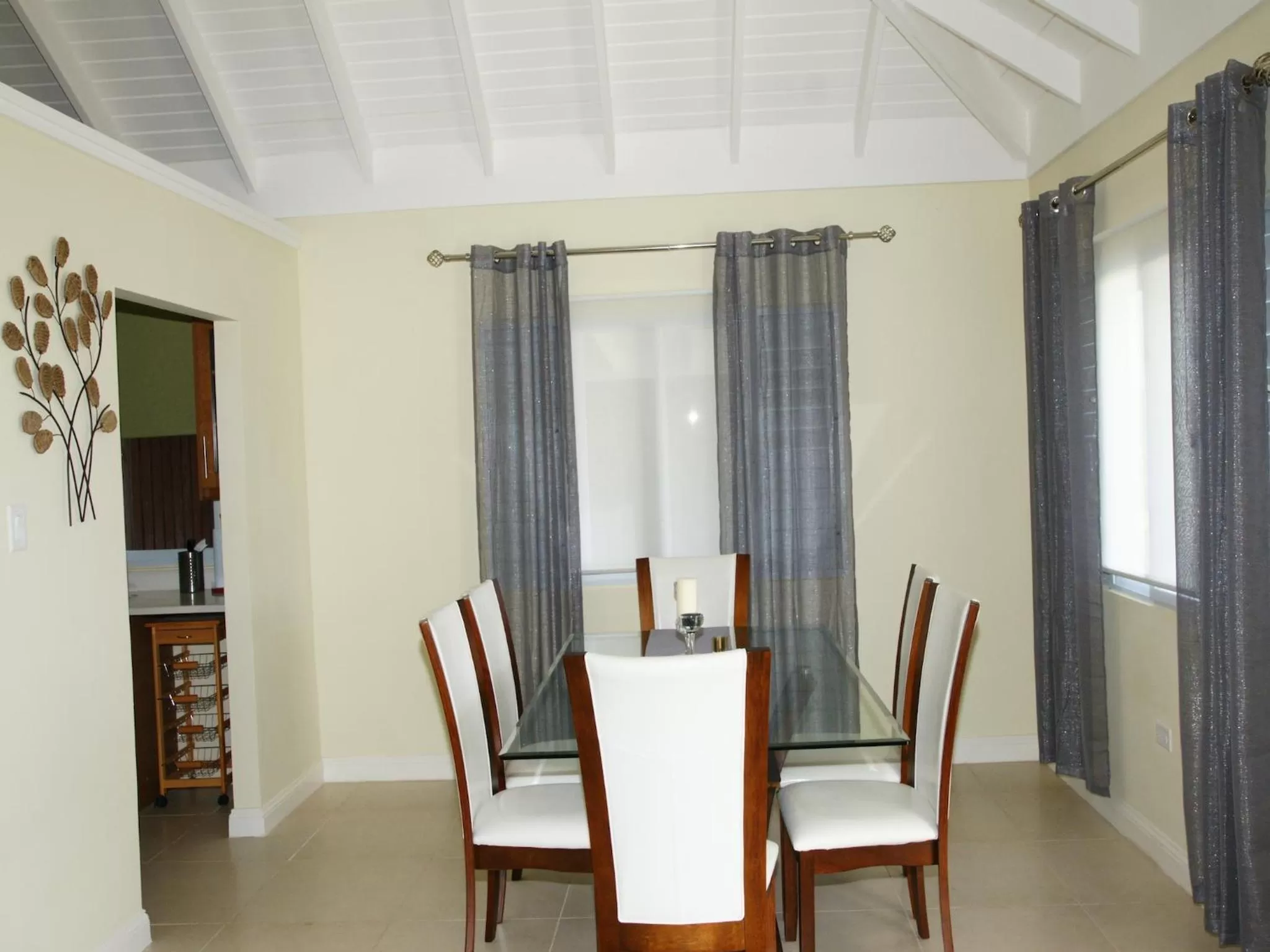 Dining Area in Jamnick Vacation Rentals - Richmond, St Ann, Jamaica