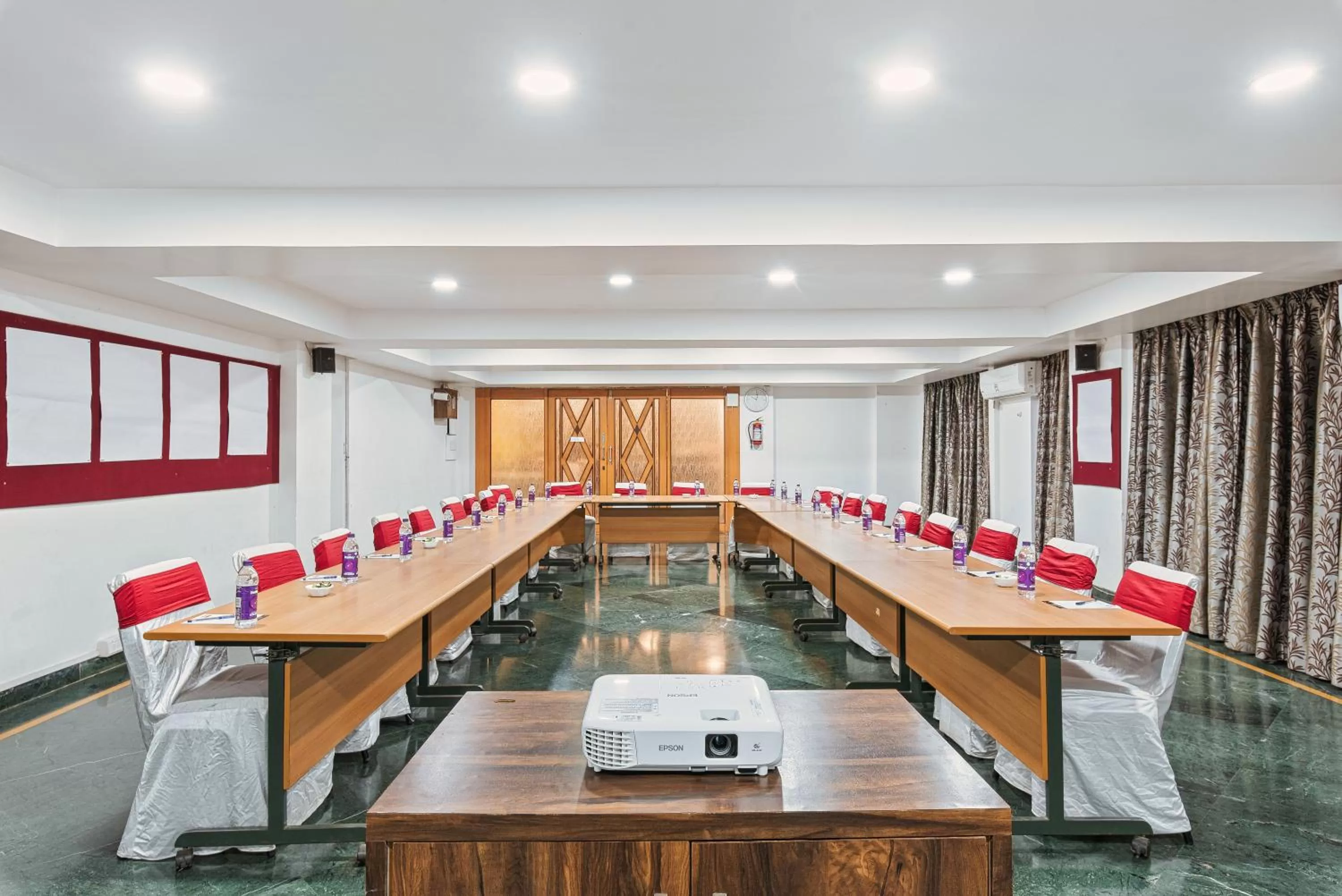 Meeting/conference room in Mayur Retreat & Spa