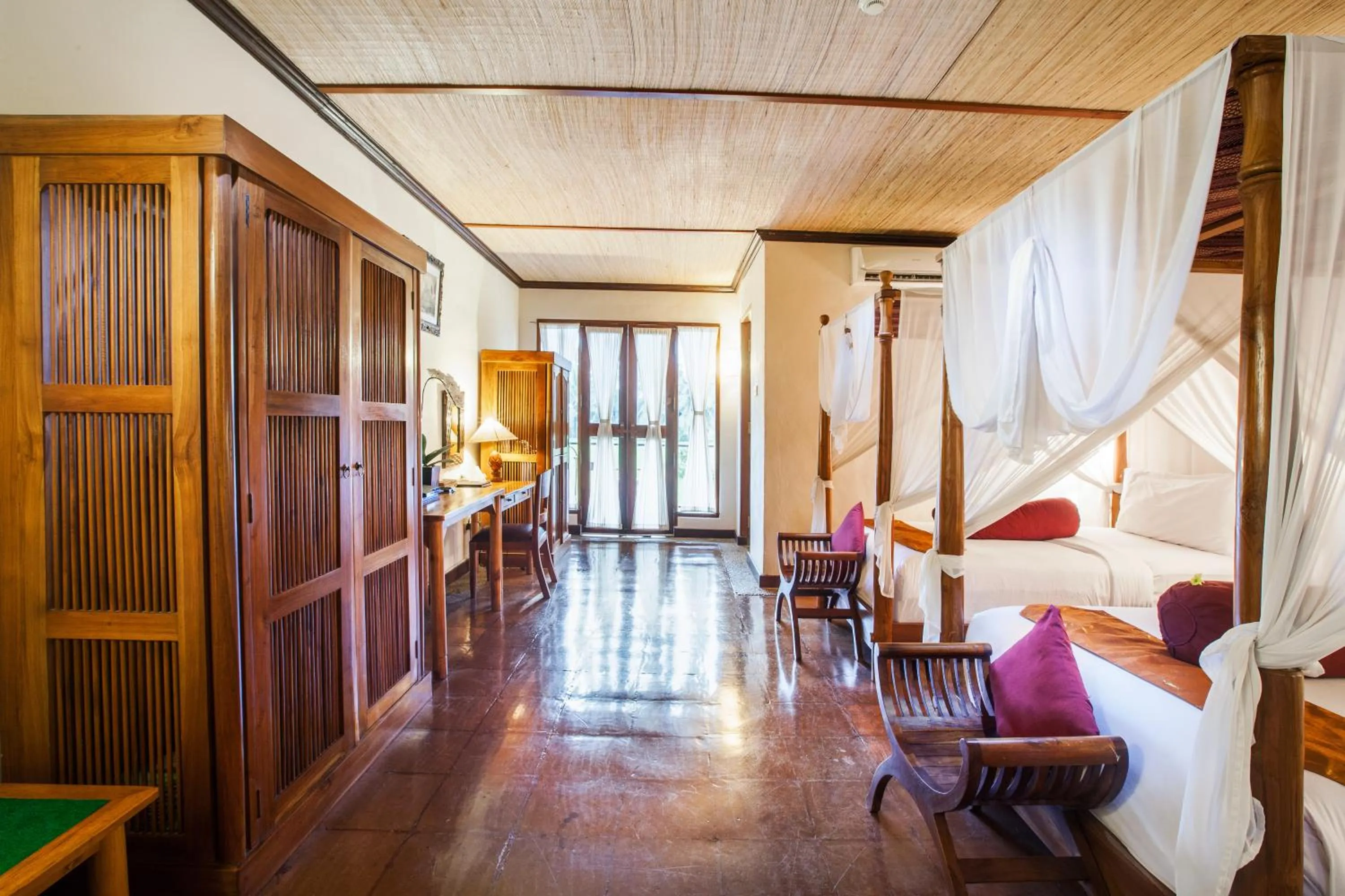 Bed in Junjungan Ubud Hotel and Spa