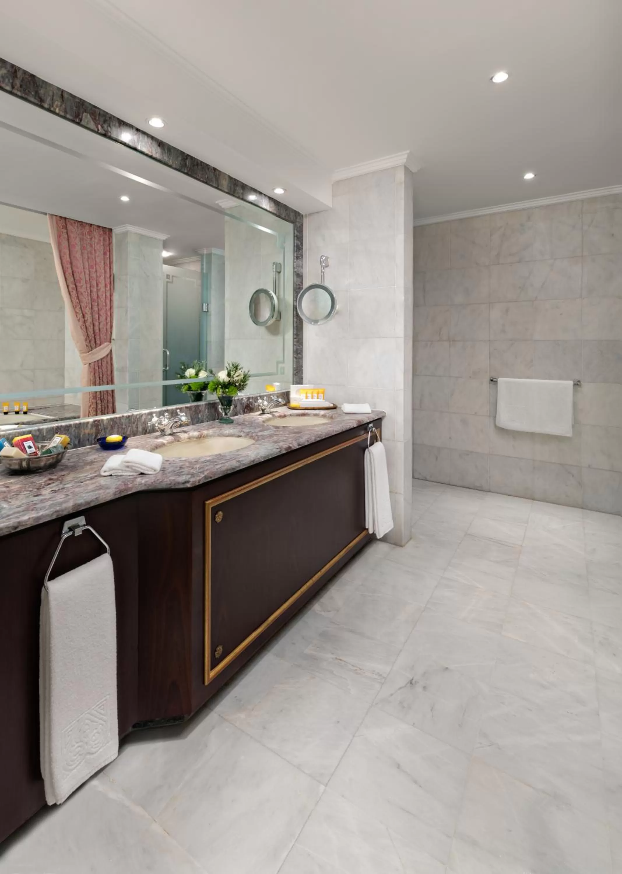 Palace Bosphorus Suite in Çırağan Palace Kempinski Istanbul