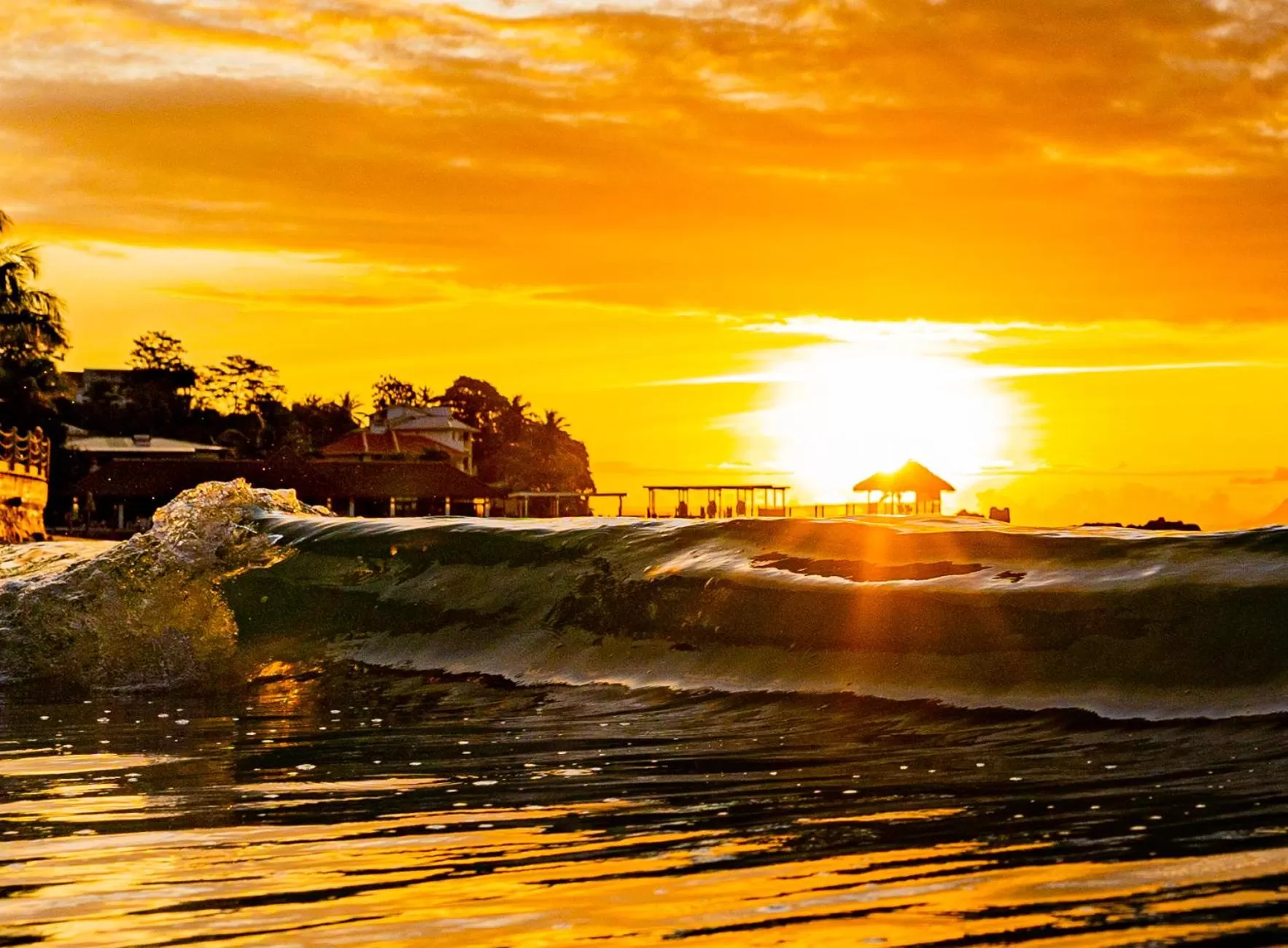 Sea view in Fisherman's Cove Resort - closed for complete renovation - Visit our sister property STORY Seychelles for your stay