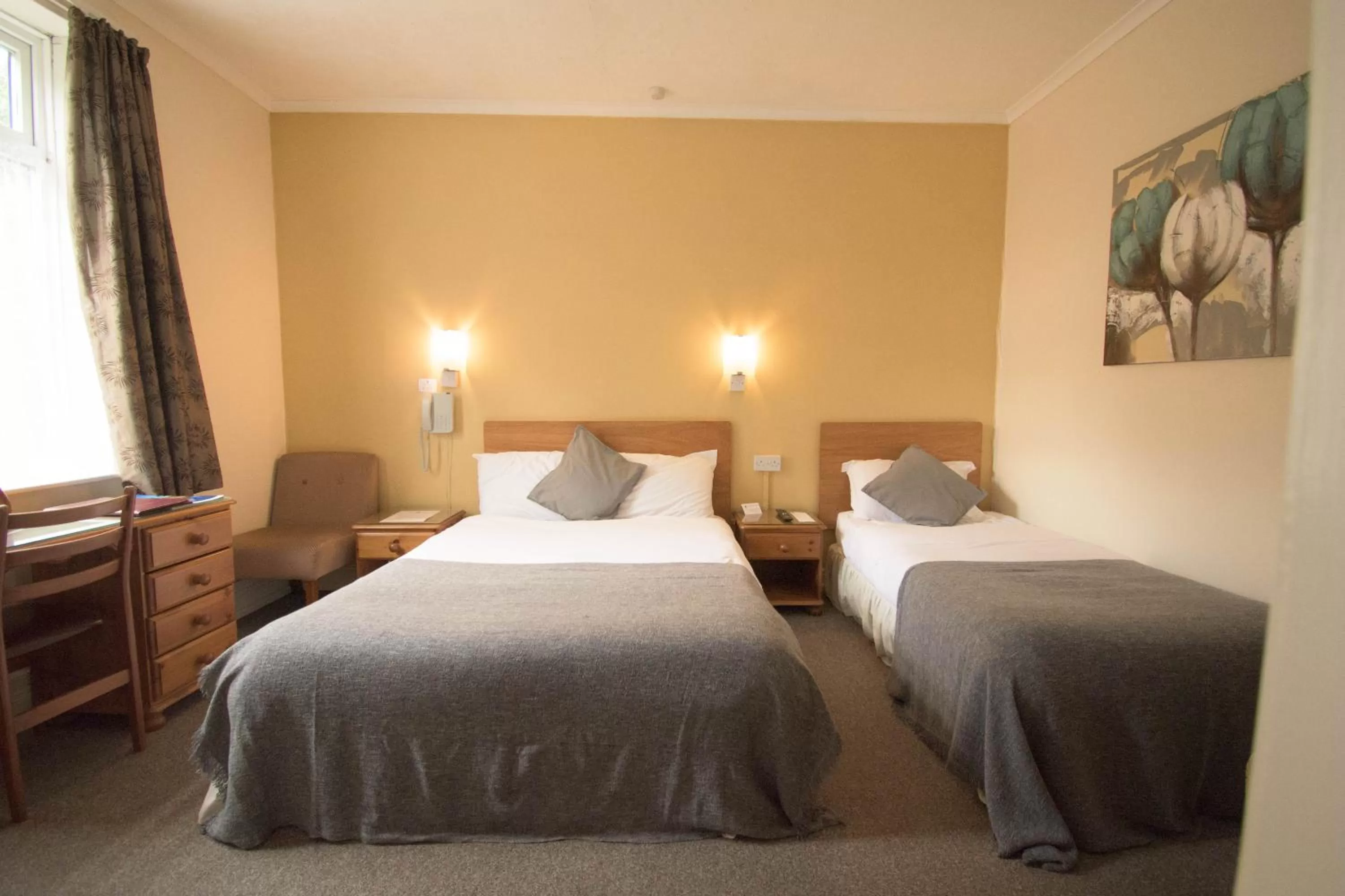 Bed in Pinegrove Hotel