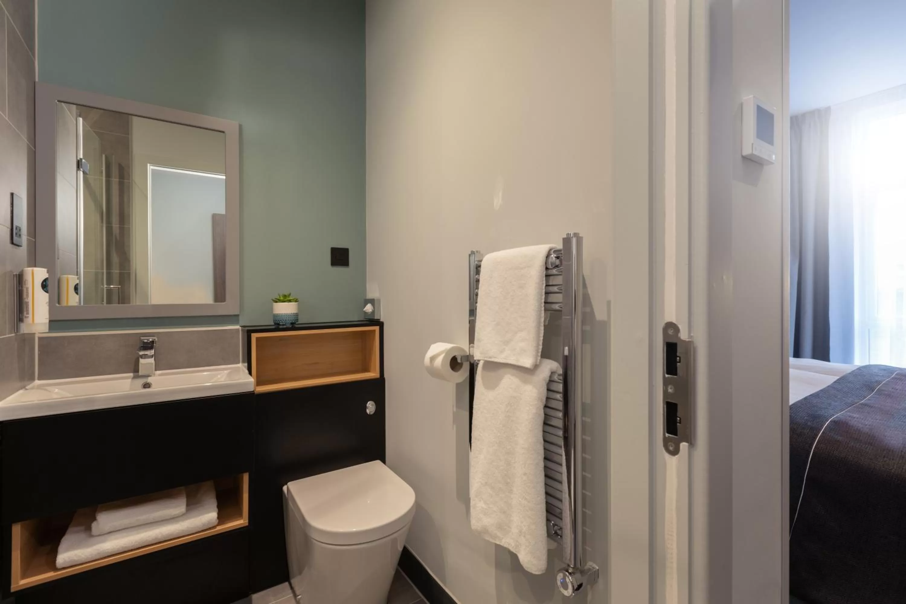 Toilet in Holiday Inn - the niu, Loom Manchester North by IHG