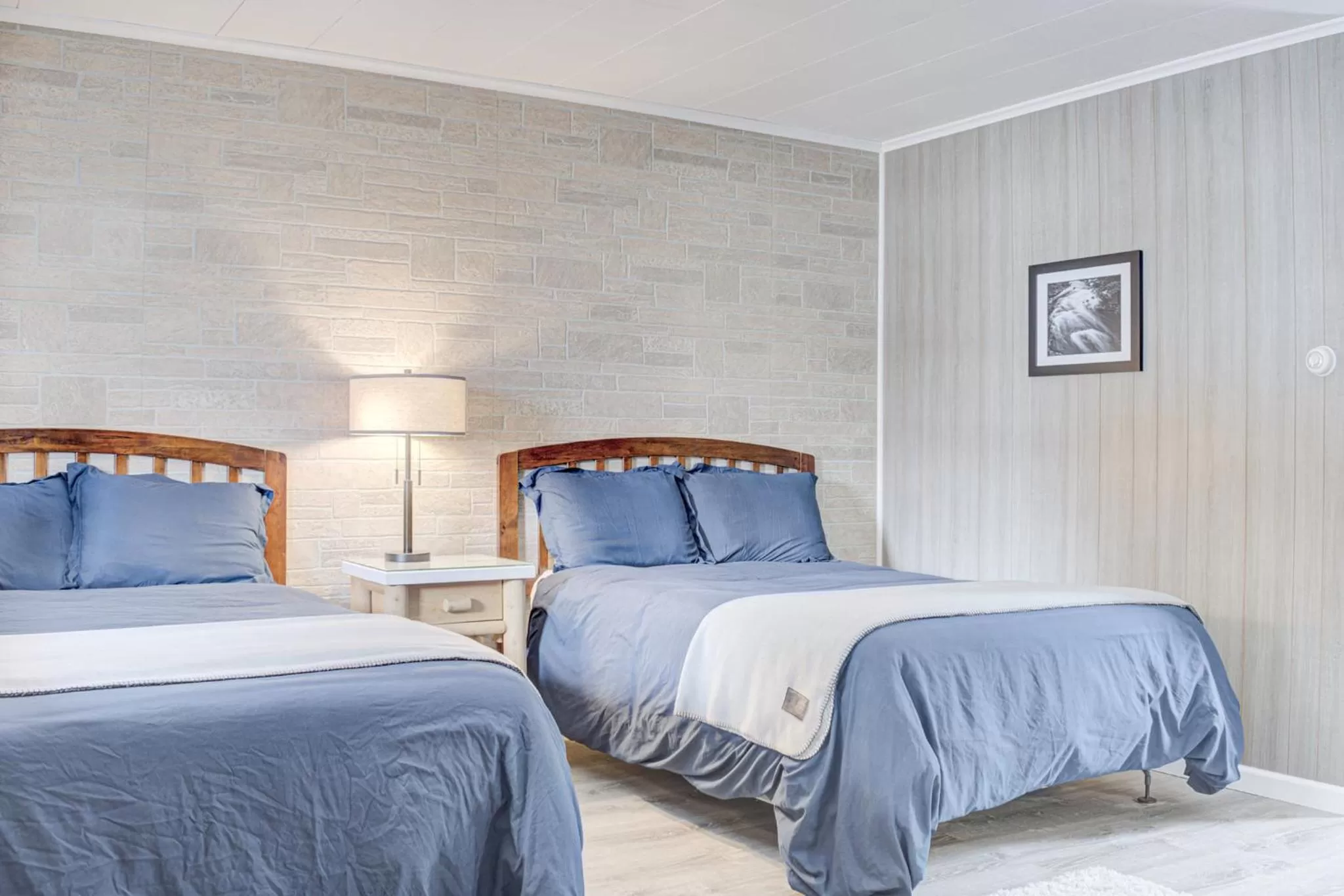 Quadruple Room - Pet Friendly  in North Creek Lodge at Gore Mountain