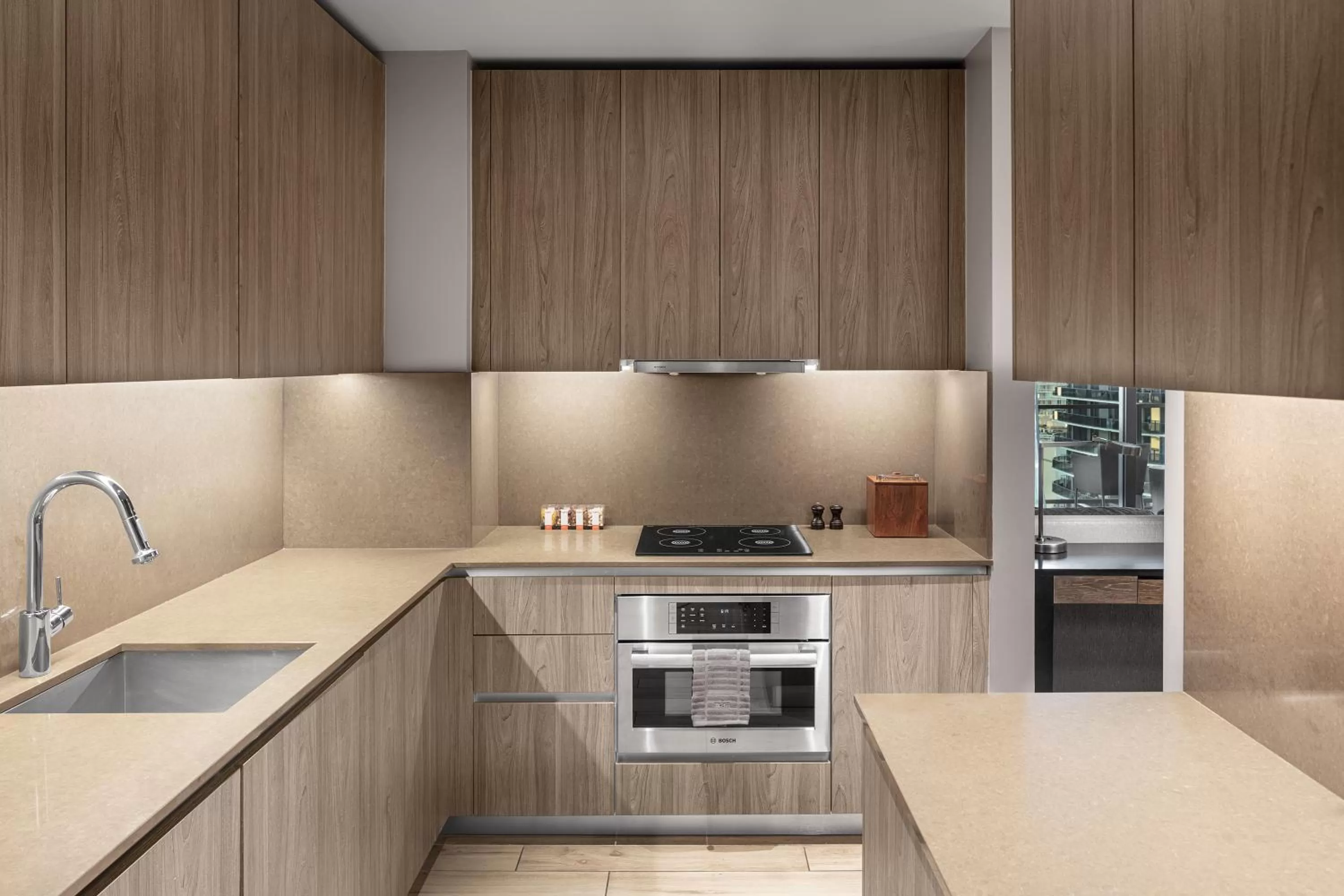 Kitchen or kitchenette in EAST Miami
