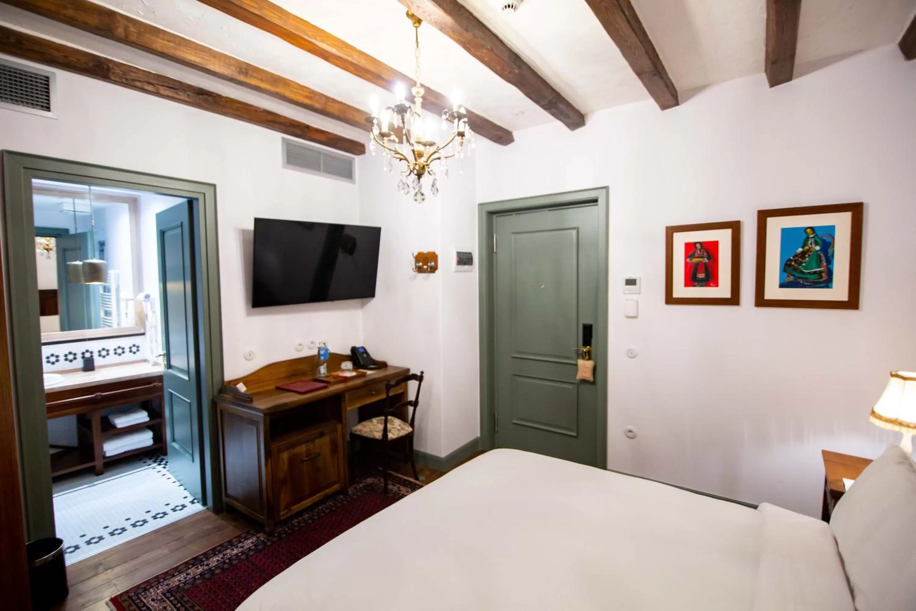 Bedroom, Bed in Vila Ebel Hotel Pool & Spa