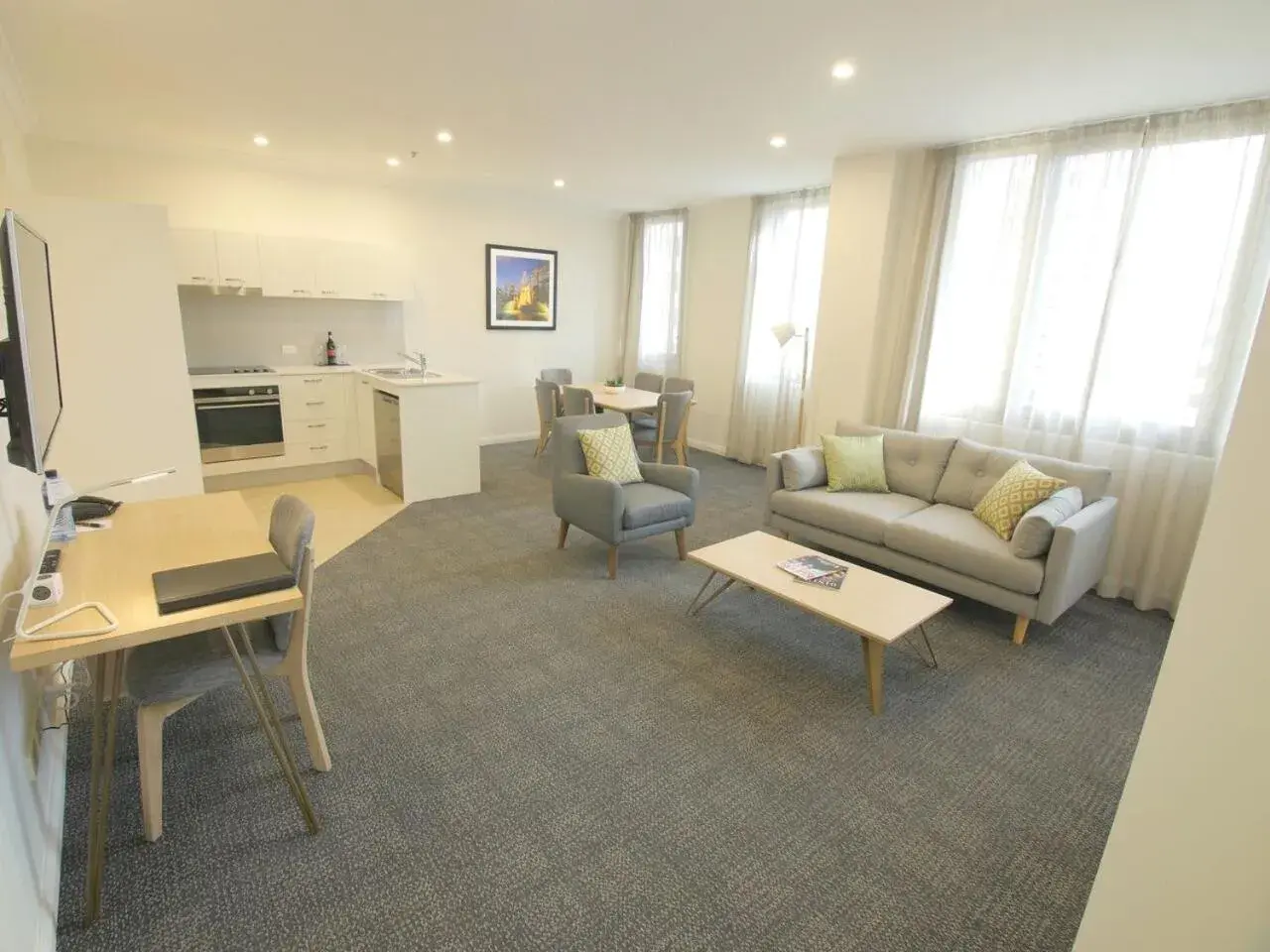 Three Bedroom Apartment in Quality Apartments Adelaide Central Three Bedroom Apartment in Quality Apartments Adelaide Central