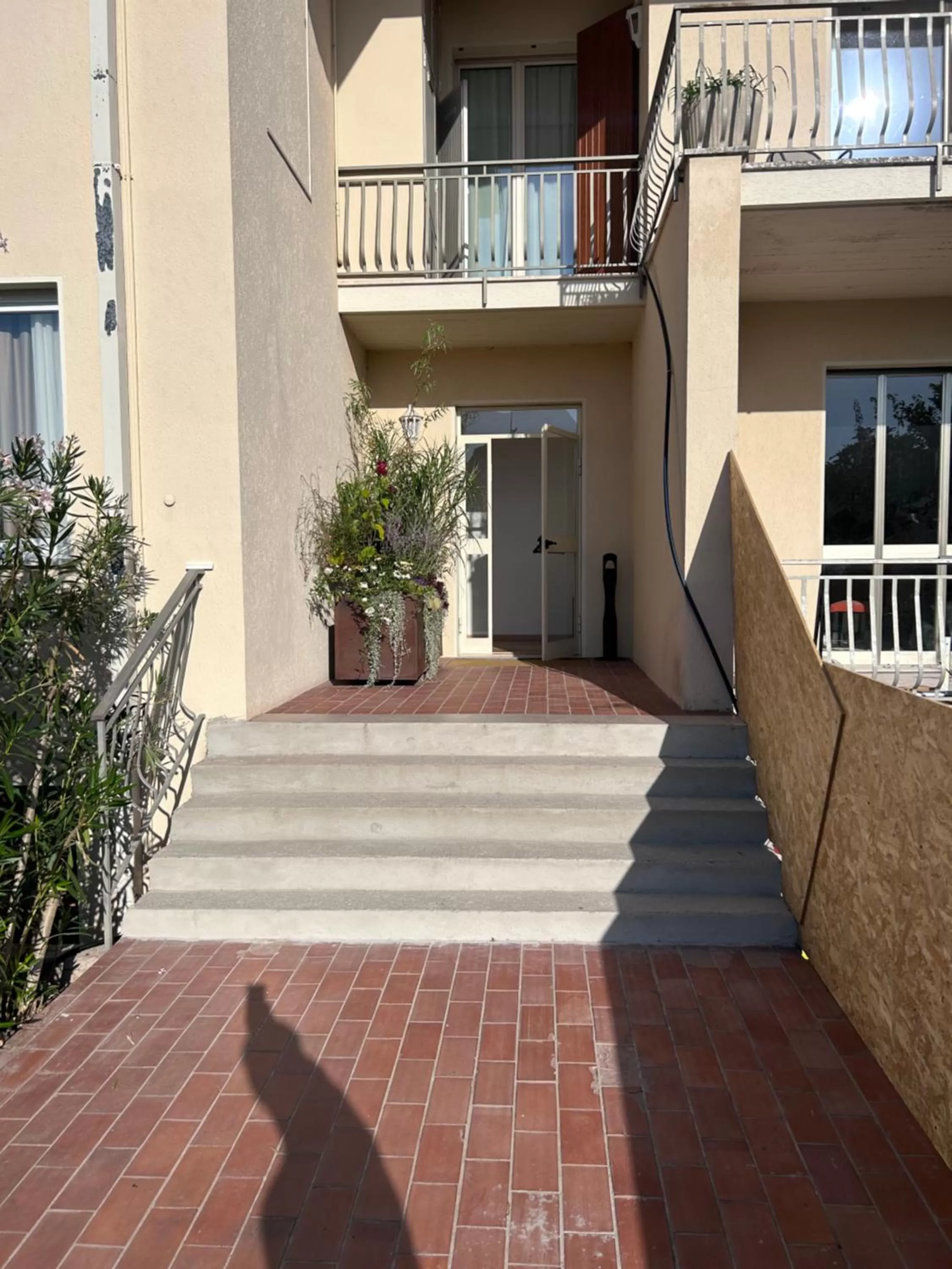 Property building in Best Western Hotel Arya