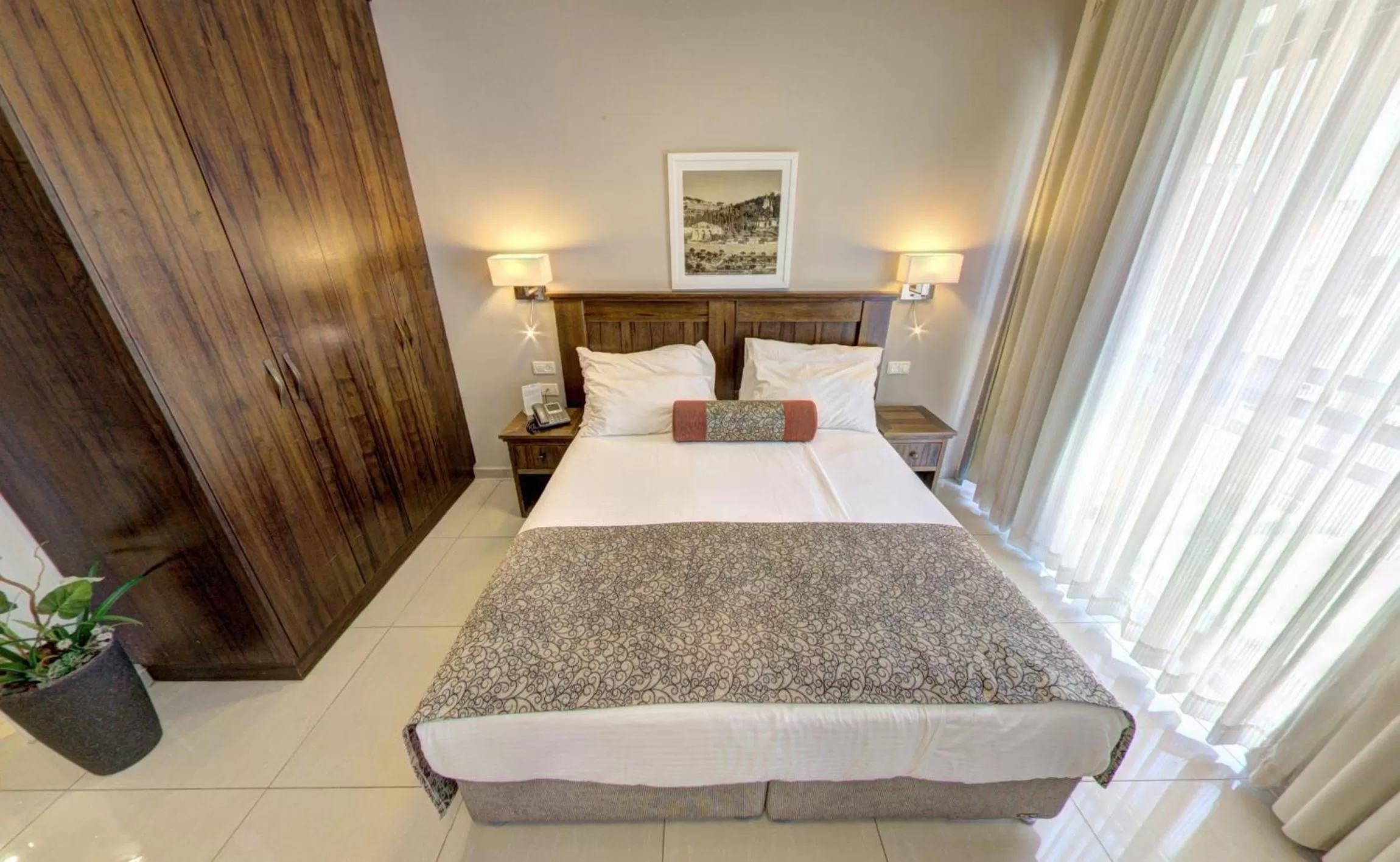 Bed in City Center Jerusalem