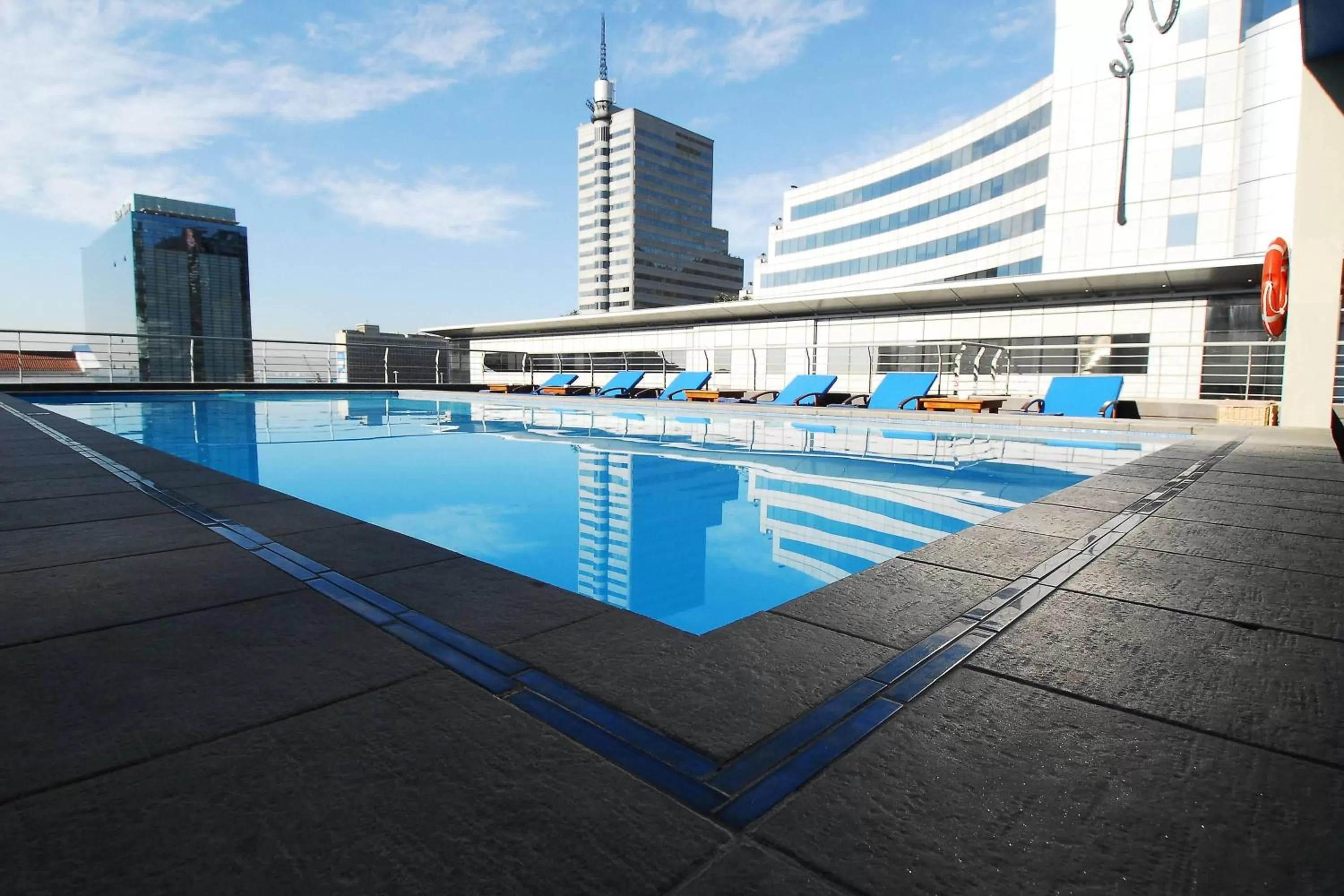 Swimming pool in Protea Hotel by Marriott Cape Town North Wharf