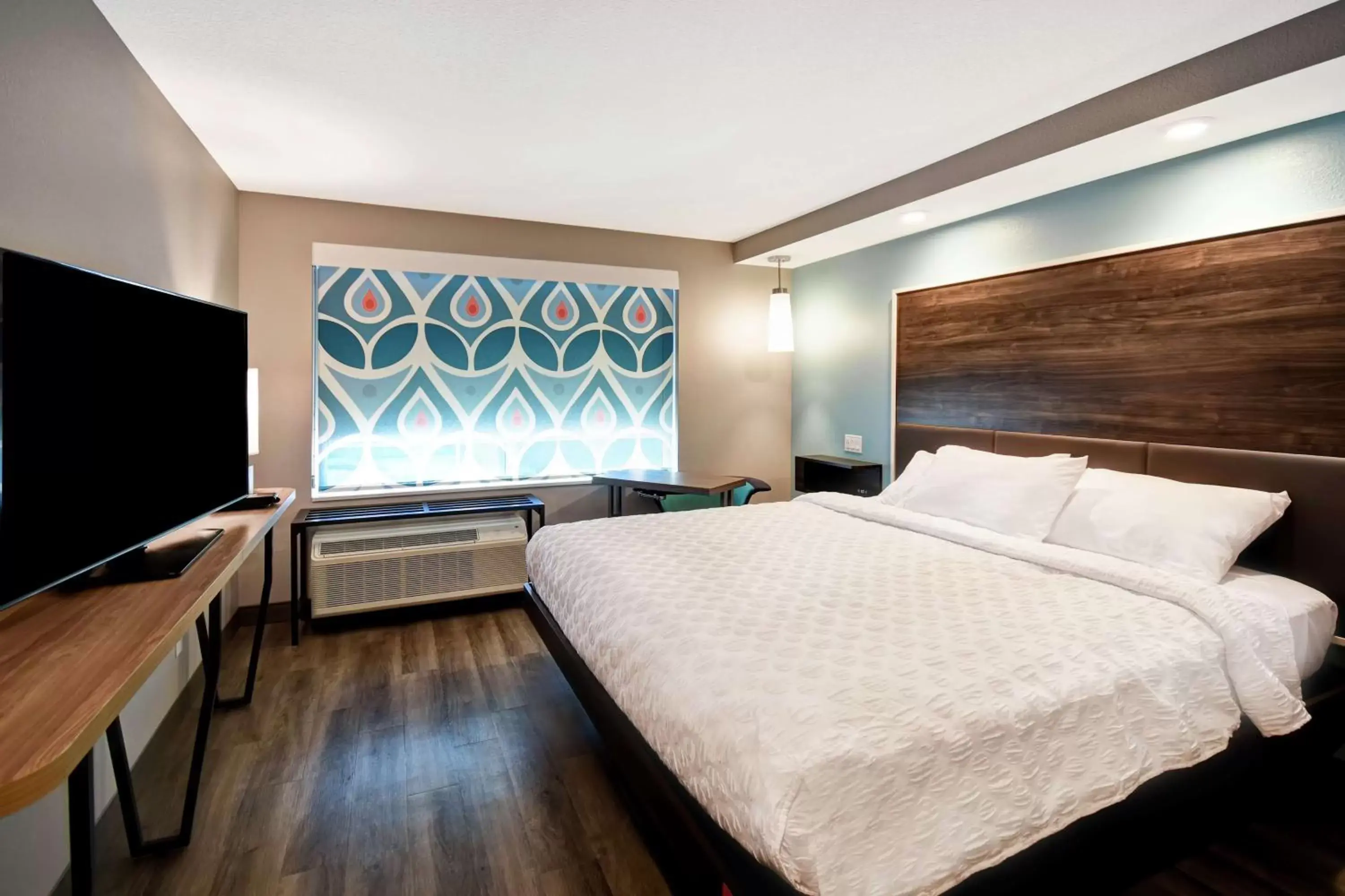 King Room - Hearing Accessible in Tru By Hilton Fort Wayne King Room - Hearing Accessible in Tru By Hilton Fort Wayne