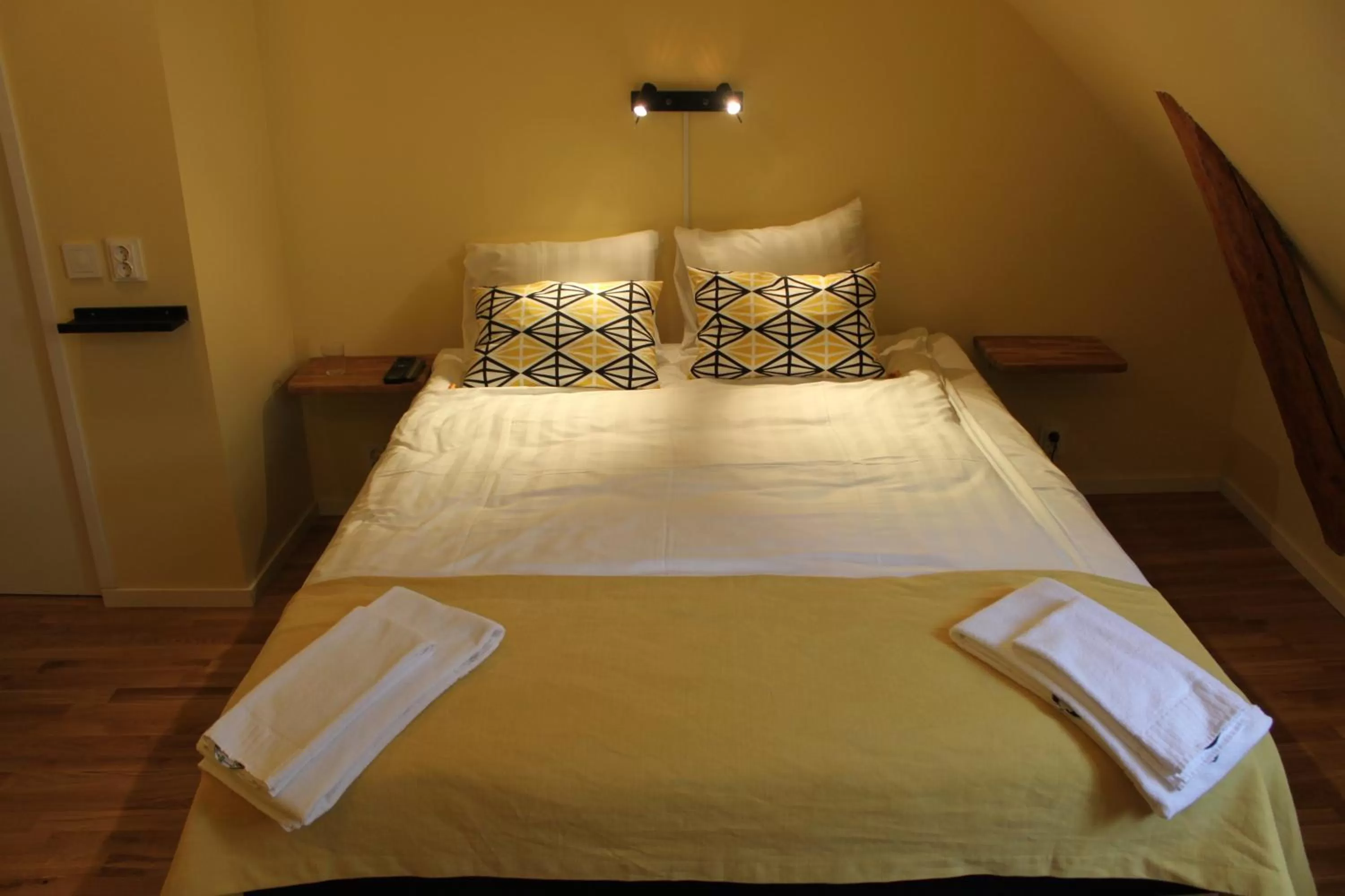 Bed in Magles Smiley Inn