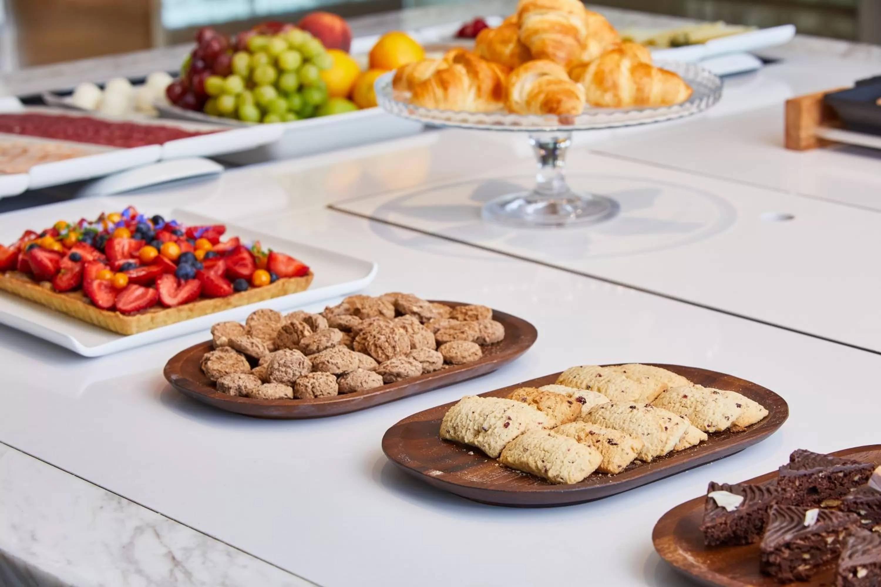 Food and drinks in AC Hotel by Marriott Santiago Cenco Costanera