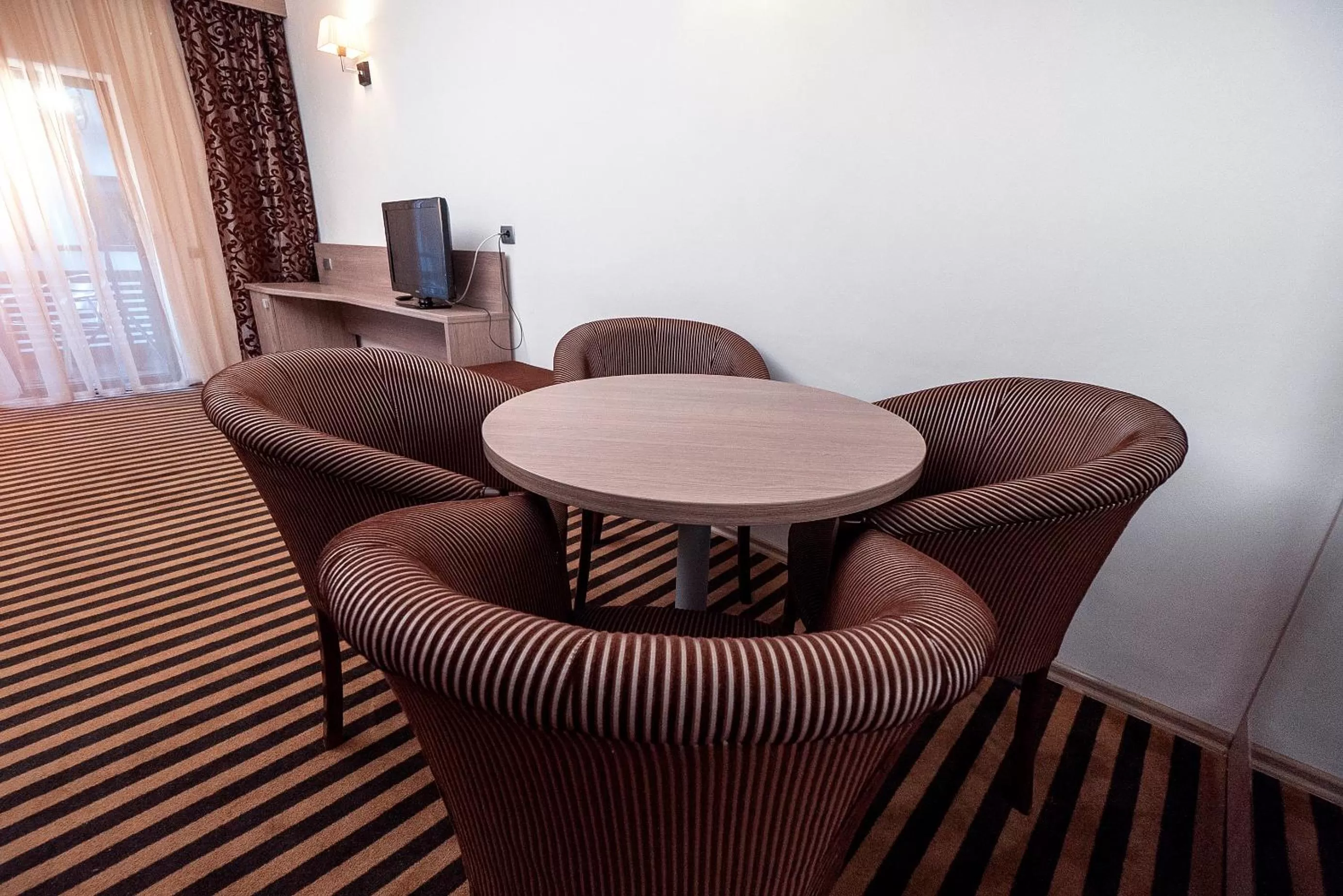 Photo of the whole room in Hotel TISA