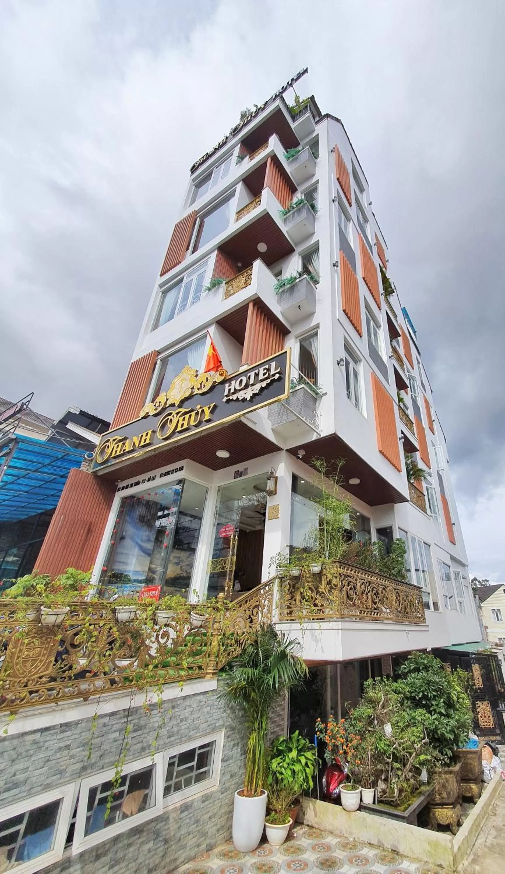 Property building in Thanh Thuy Hotel