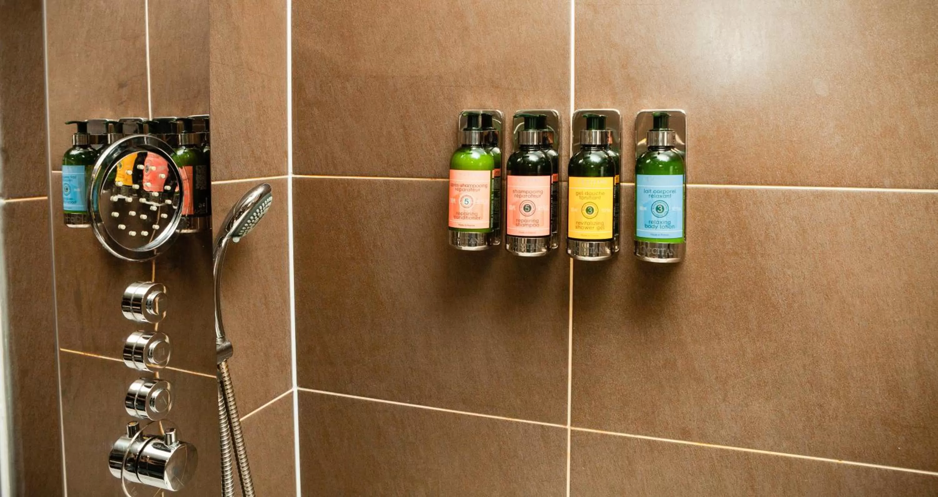 Junior Suite in Nira Caledonia