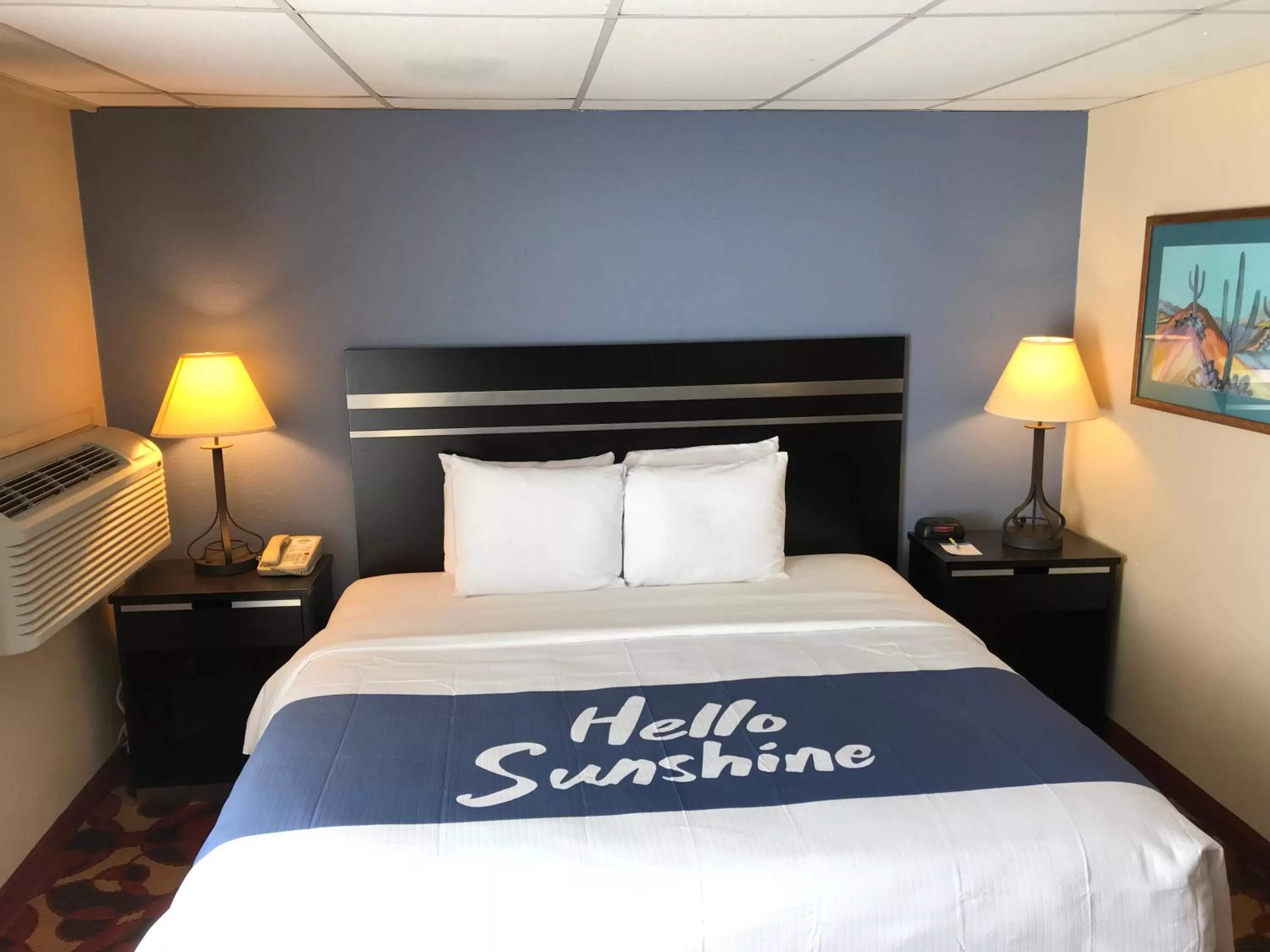 Bed in Days Inn By Wyndham Carlisle North