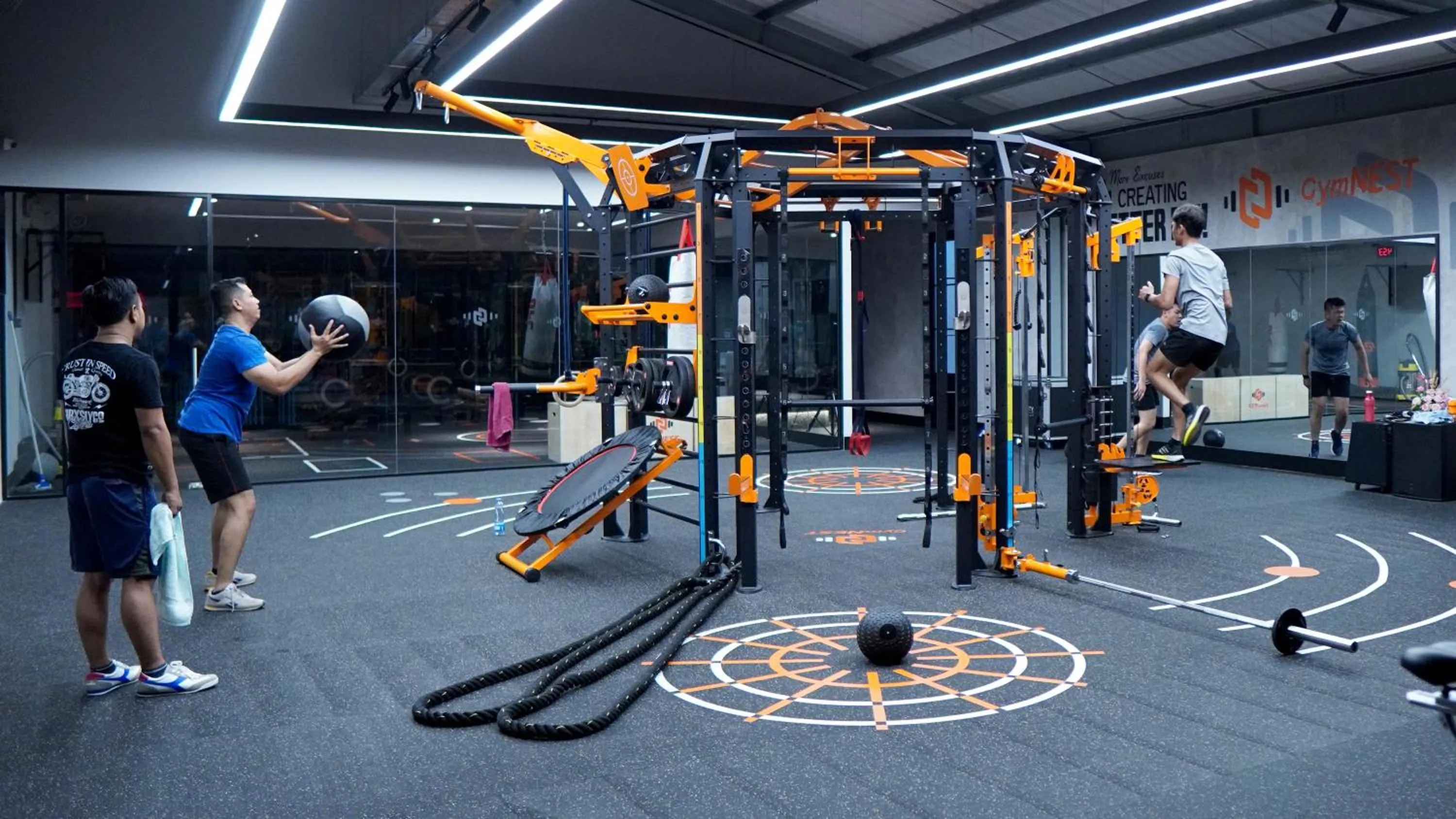 Fitness centre/facilities in Premiere Hotel Tegal