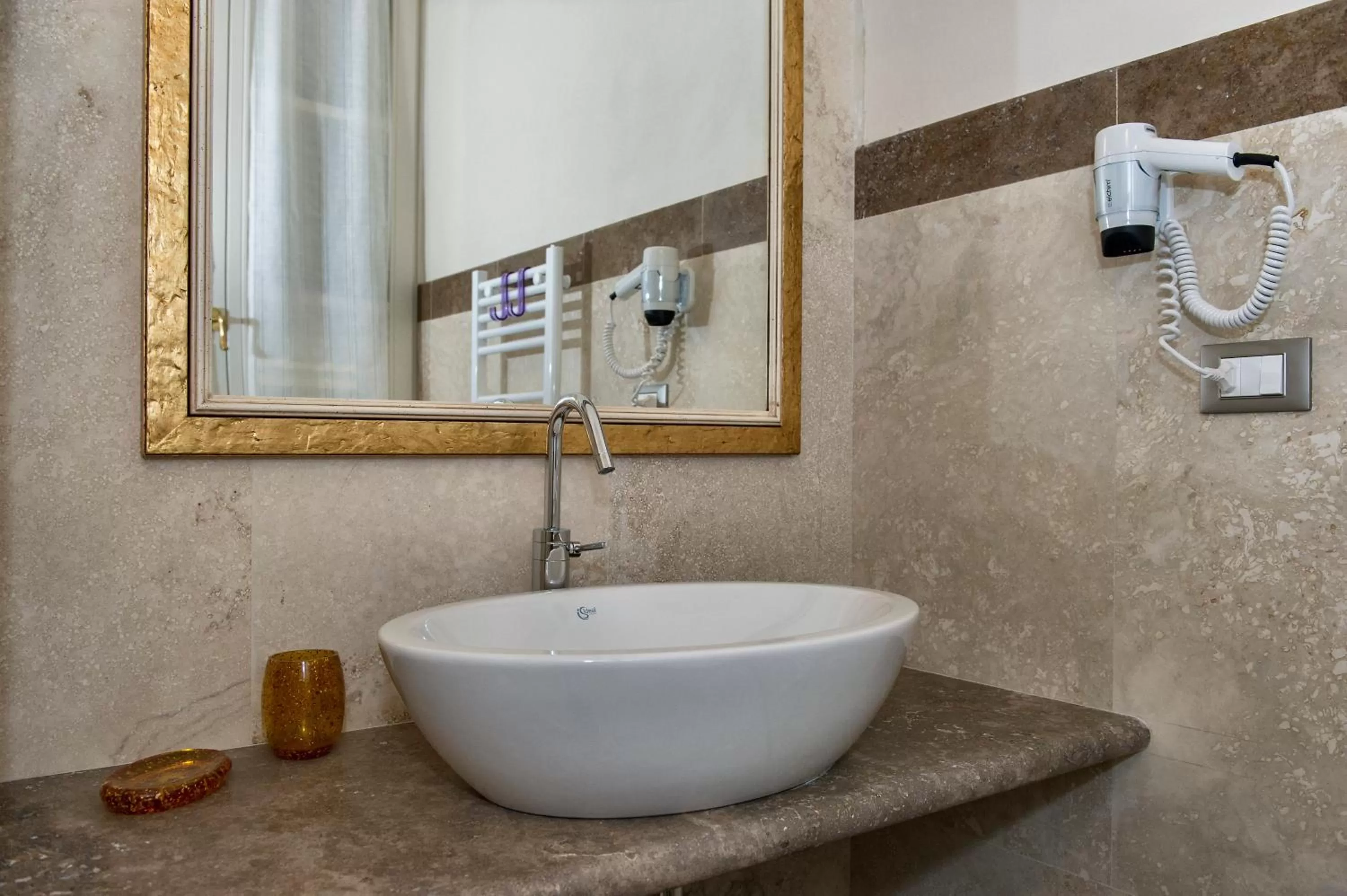 Toilet in Relais Dei Mercanti B&B And Suites