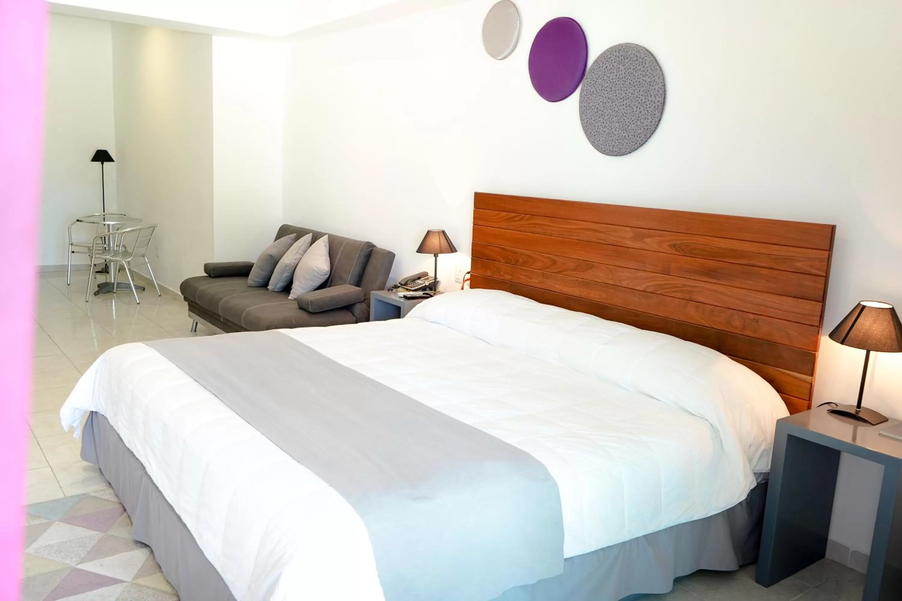 View (from property/room), Bed in TRYP by Wyndham Chetumal