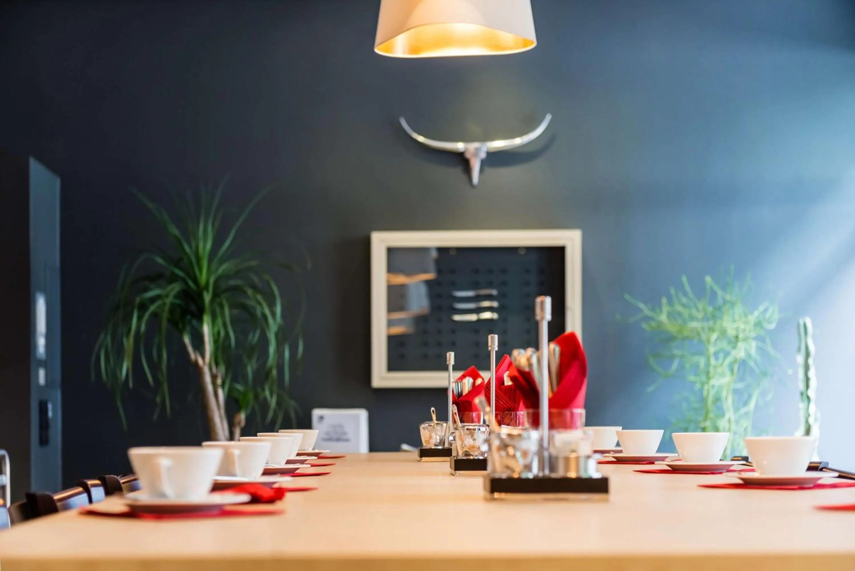 Restaurant/places to eat in Park Plaza Trier