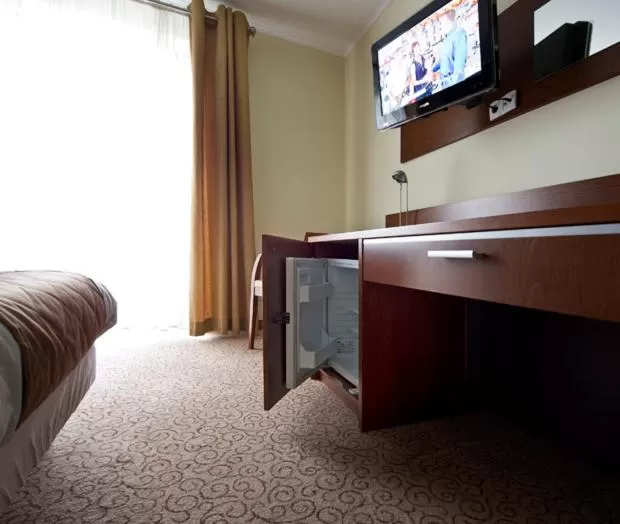 Photo of the whole room, Bed in Hotel Ines