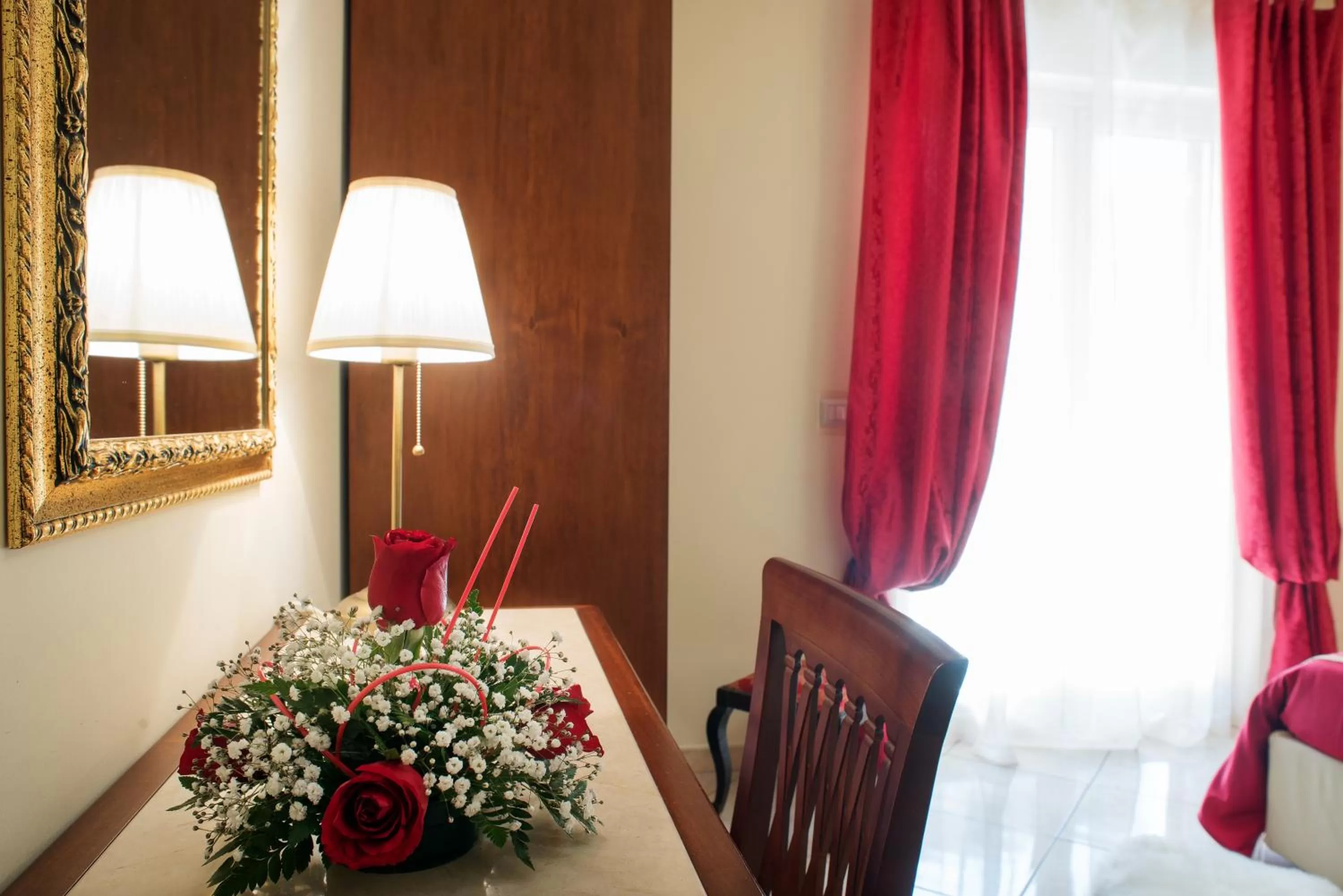 Decorative detail, Bed in B&B MareAgrò