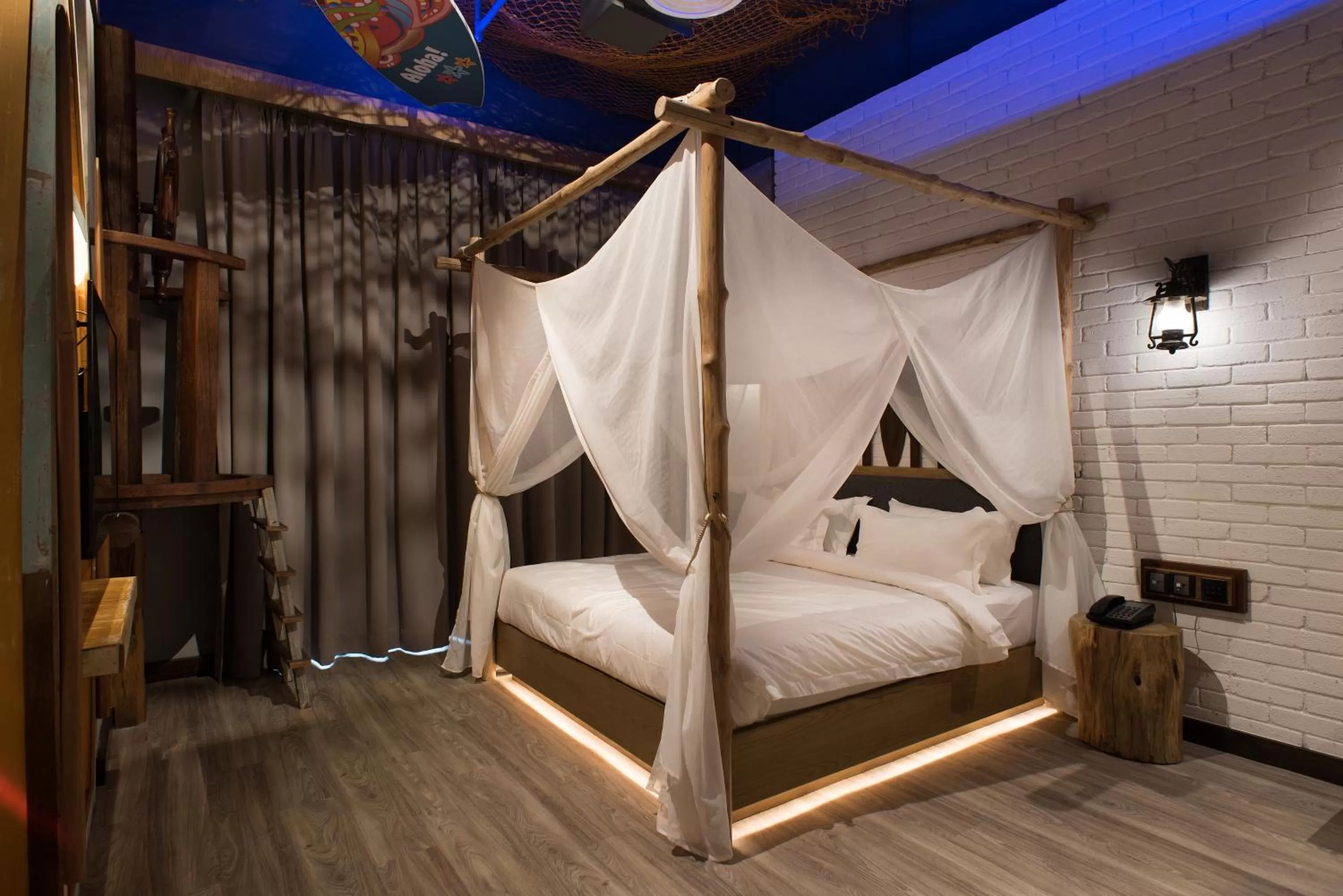 Bed in Vangohh Eminent Hotel & Spa