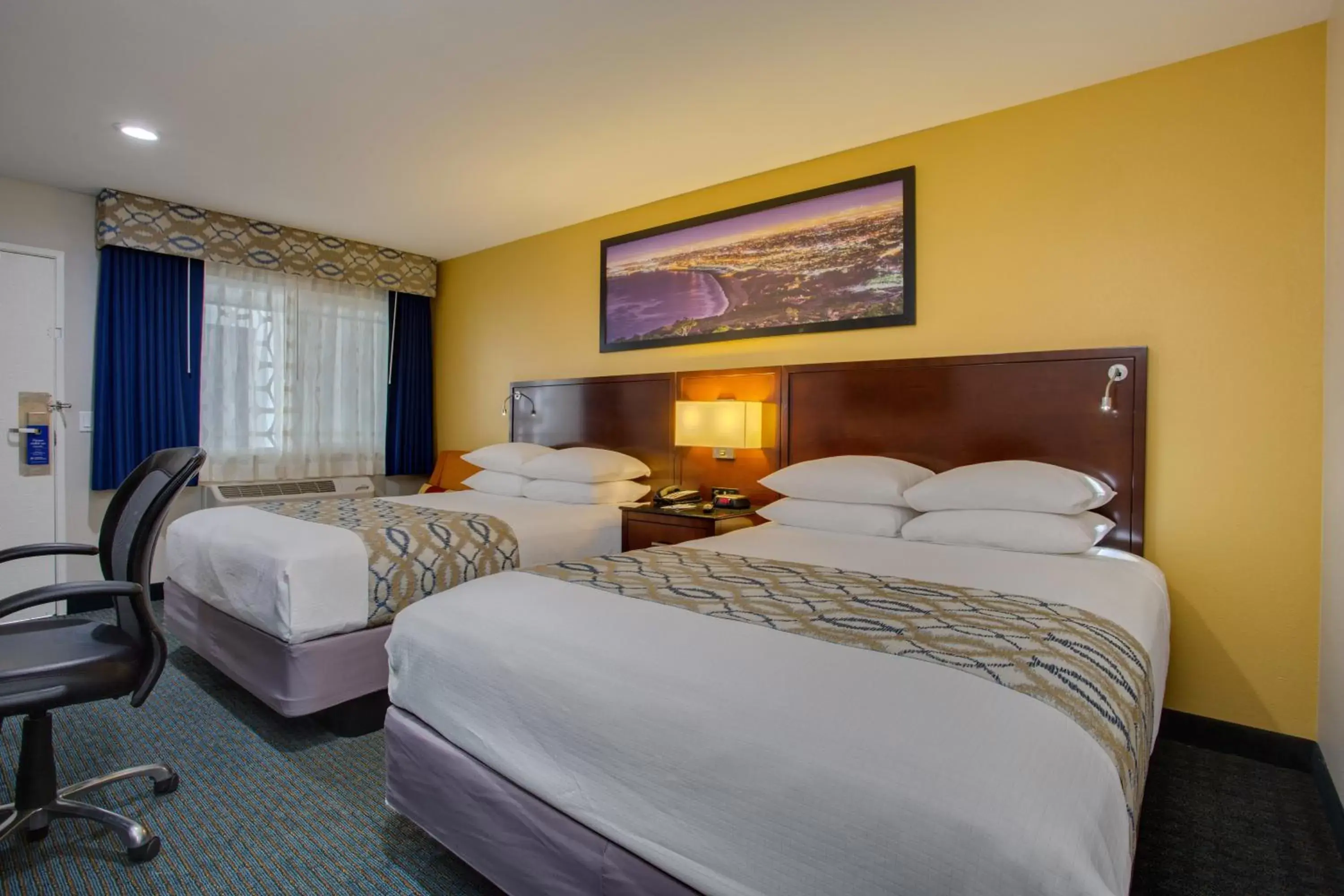 Queen Room with Two Queen Beds and Bath Tub - Disability Access in SureStay Plus Hotel by Best Western Chula Vista West Queen Room with Two Queen Beds and Bath Tub - Disability Access in SureStay Plus Hotel by Best Western Chula Vista West