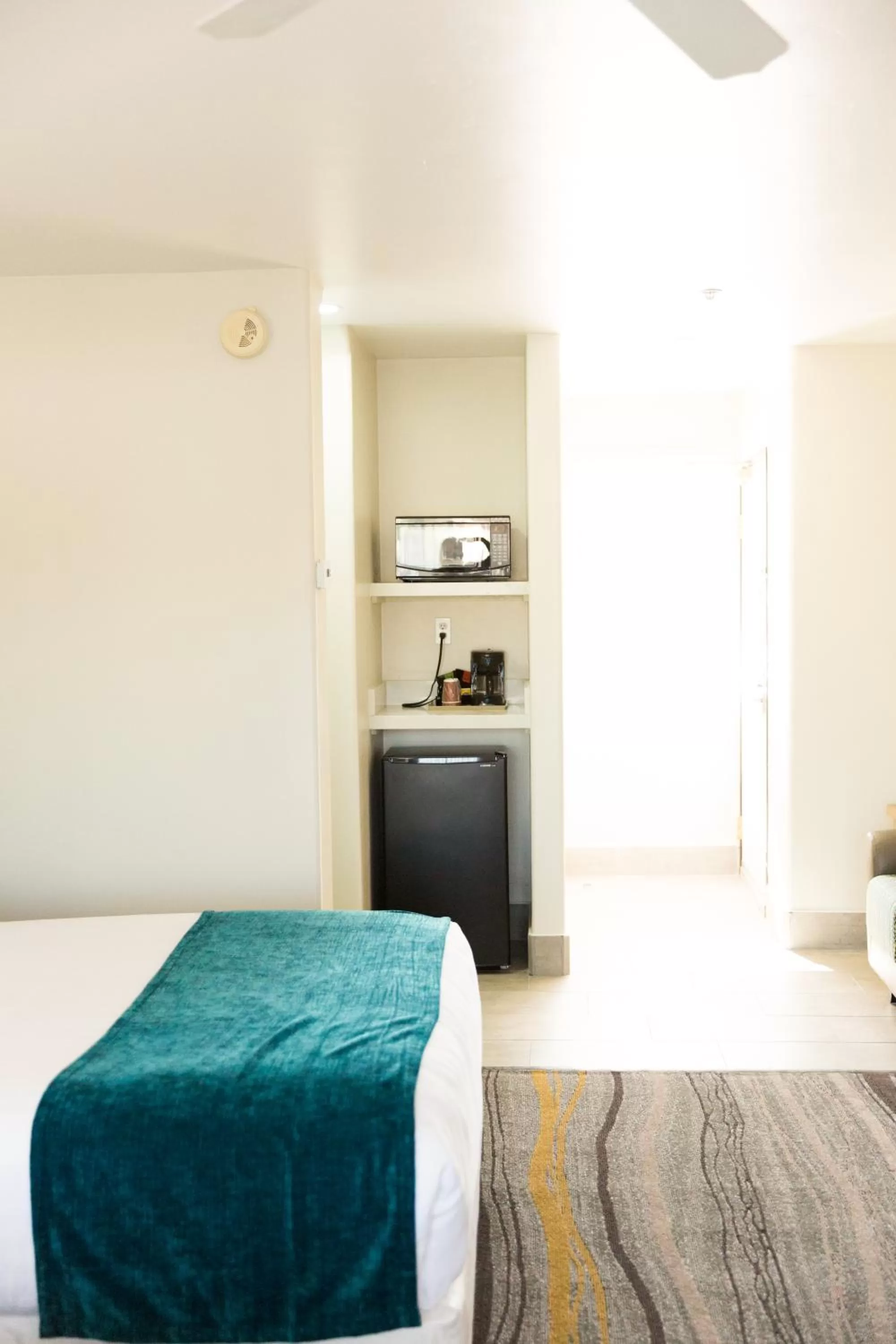 Bed in Los Viajeros Inn