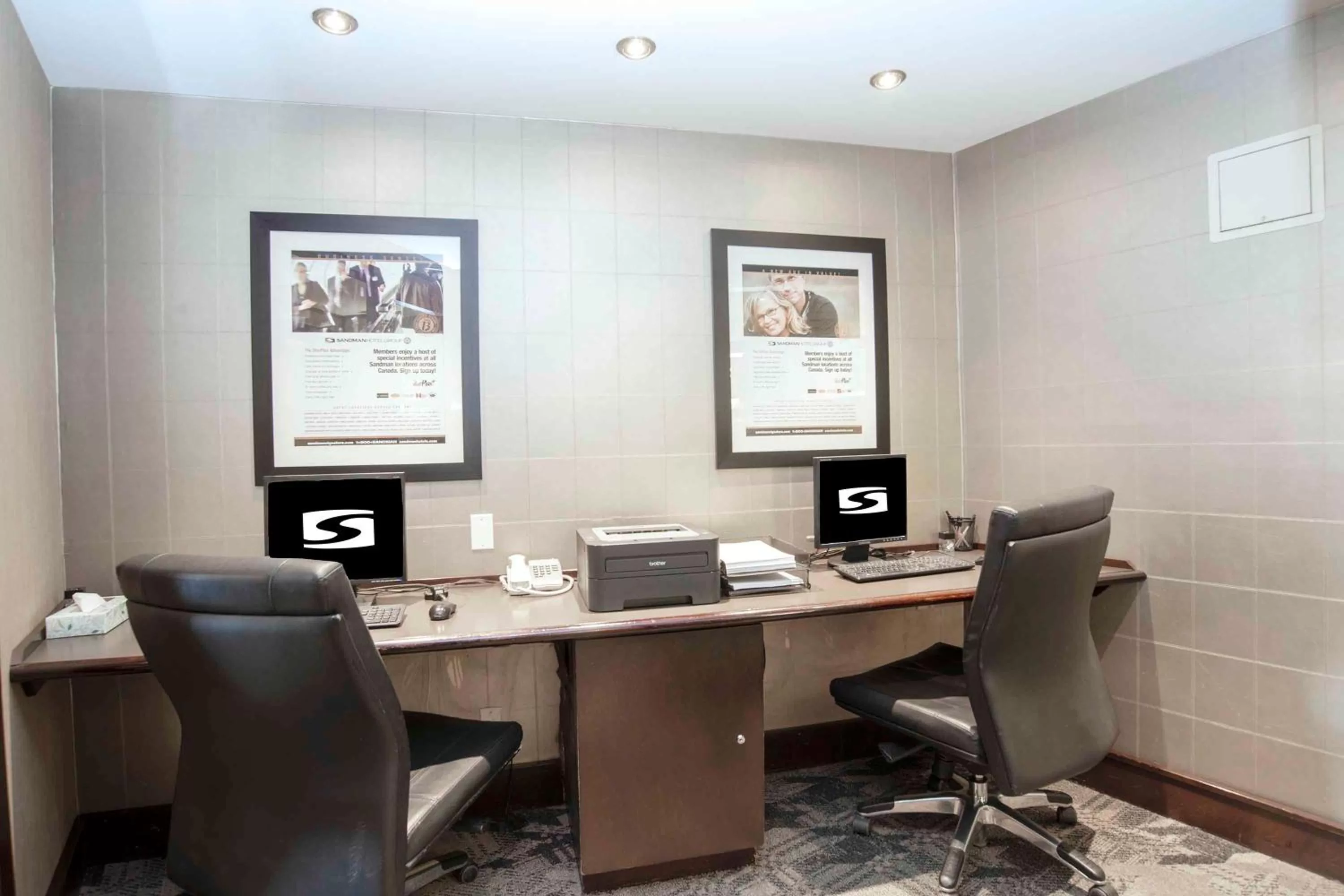 Business facilities in Sandman Hotel & Suites Prince George