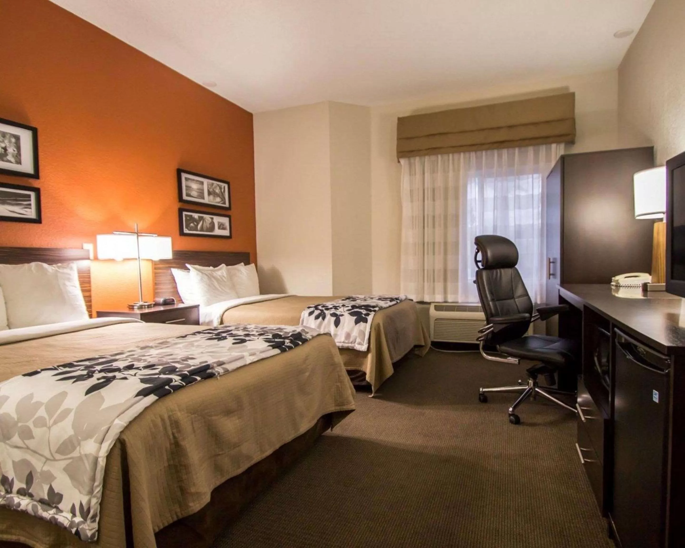 Photo of the whole room, Bed in Sleep Inn Ormond Beach - Daytona