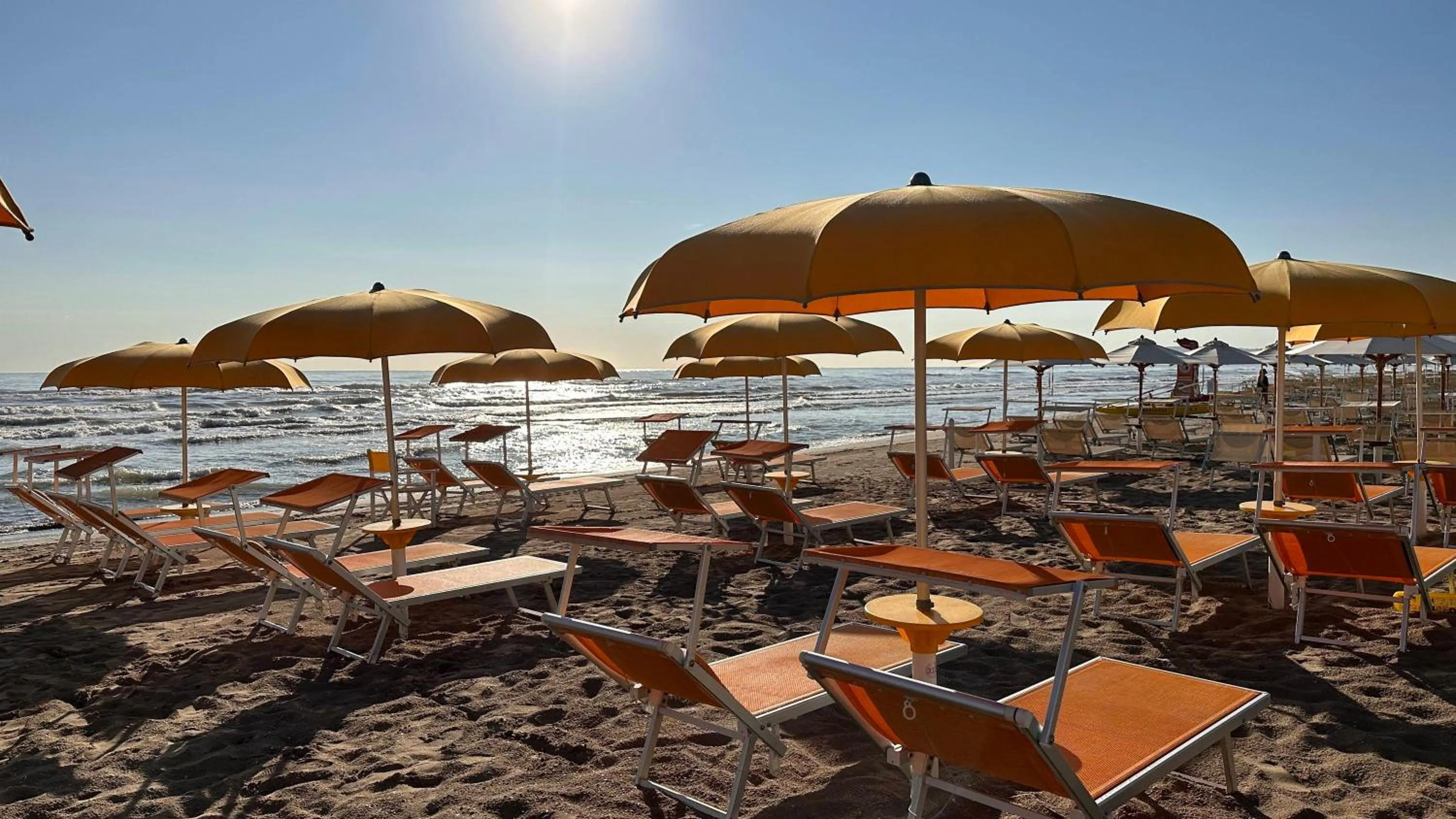 Beach in Hotel Mon Cheri