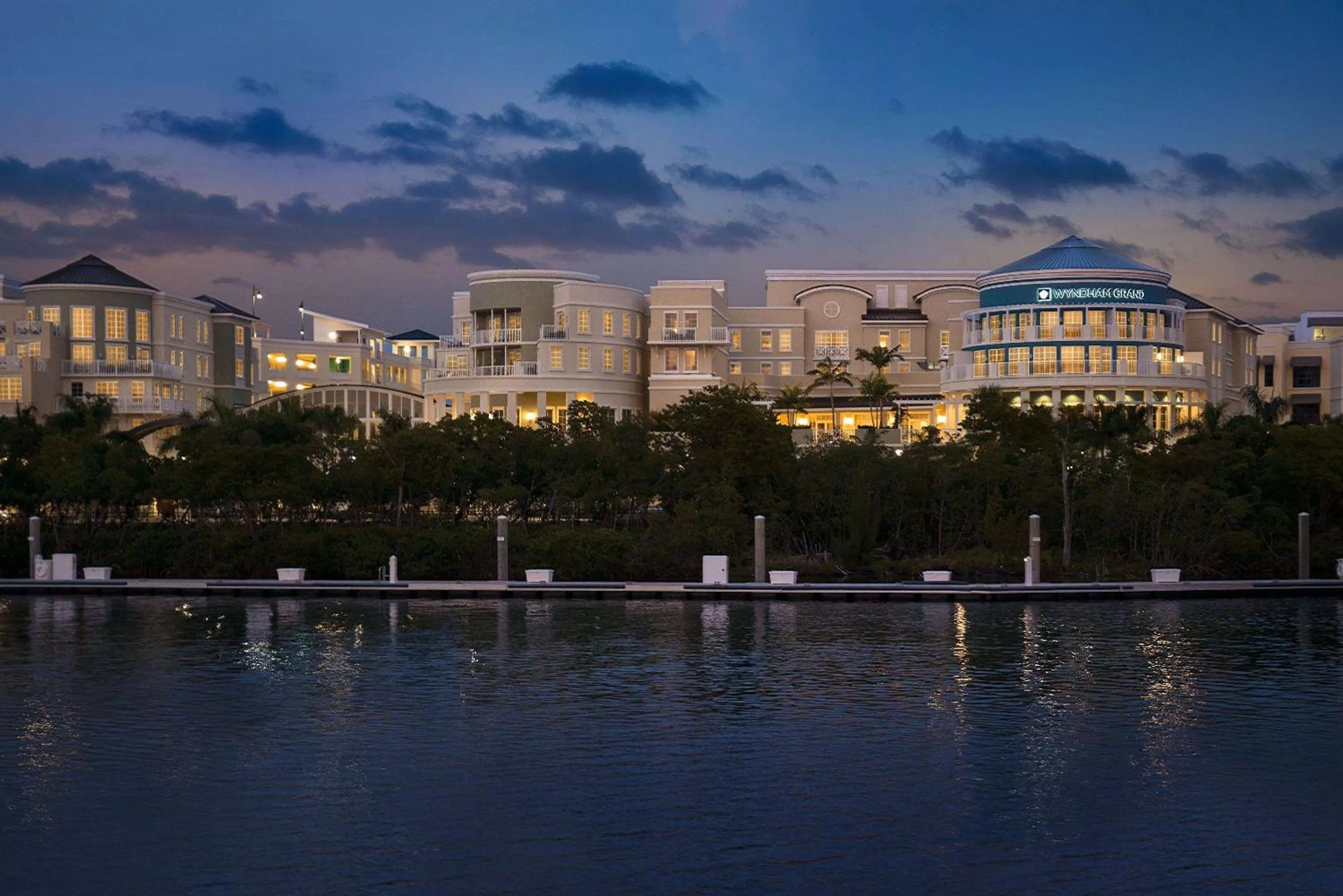 Property building in Wyndham Grand Jupiter at Harbourside Place