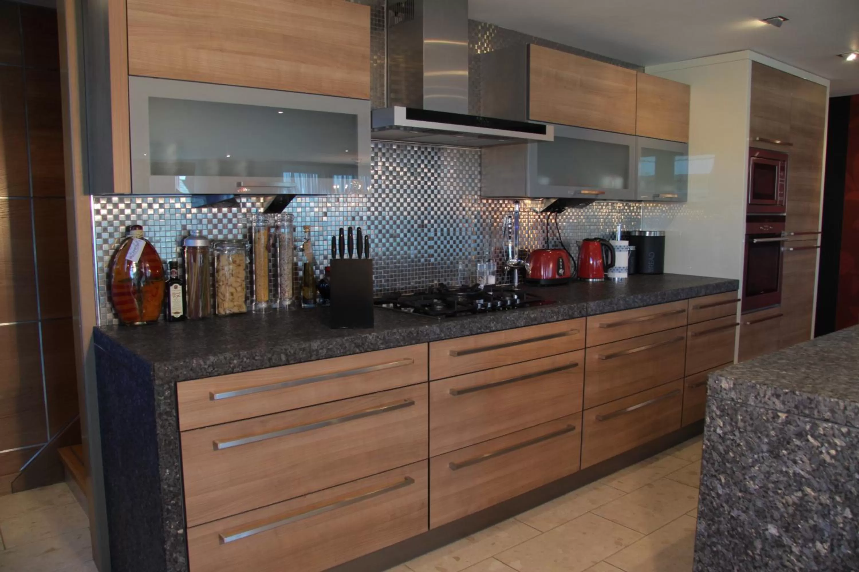 Kitchen or kitchenette in Posh Pads - Liverpool 1 - Apart-Hotel