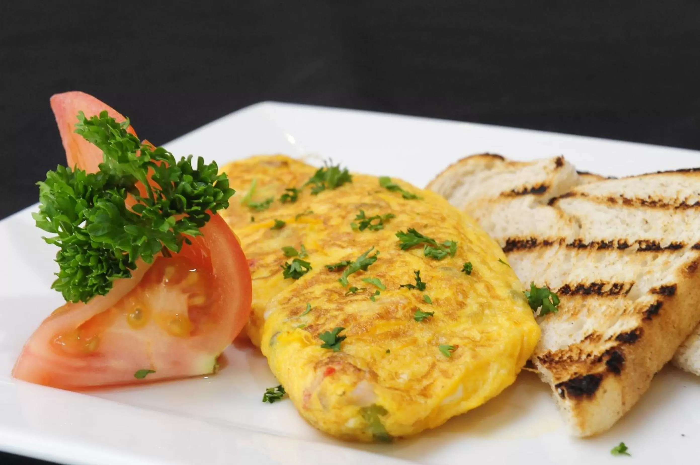 Buffet breakfast in Mercure Alice Springs Resort