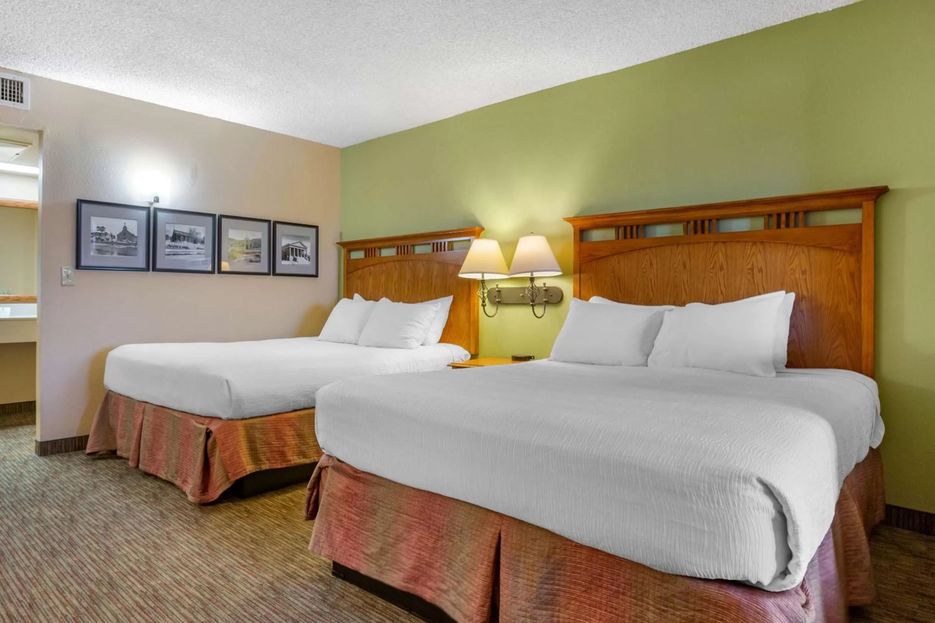 Queen Room With Two Queen Beds Disability Access With Roll-In Shower-Non Smoking(No Pets Allowed) in Best Western Plus King's Inn and Suites