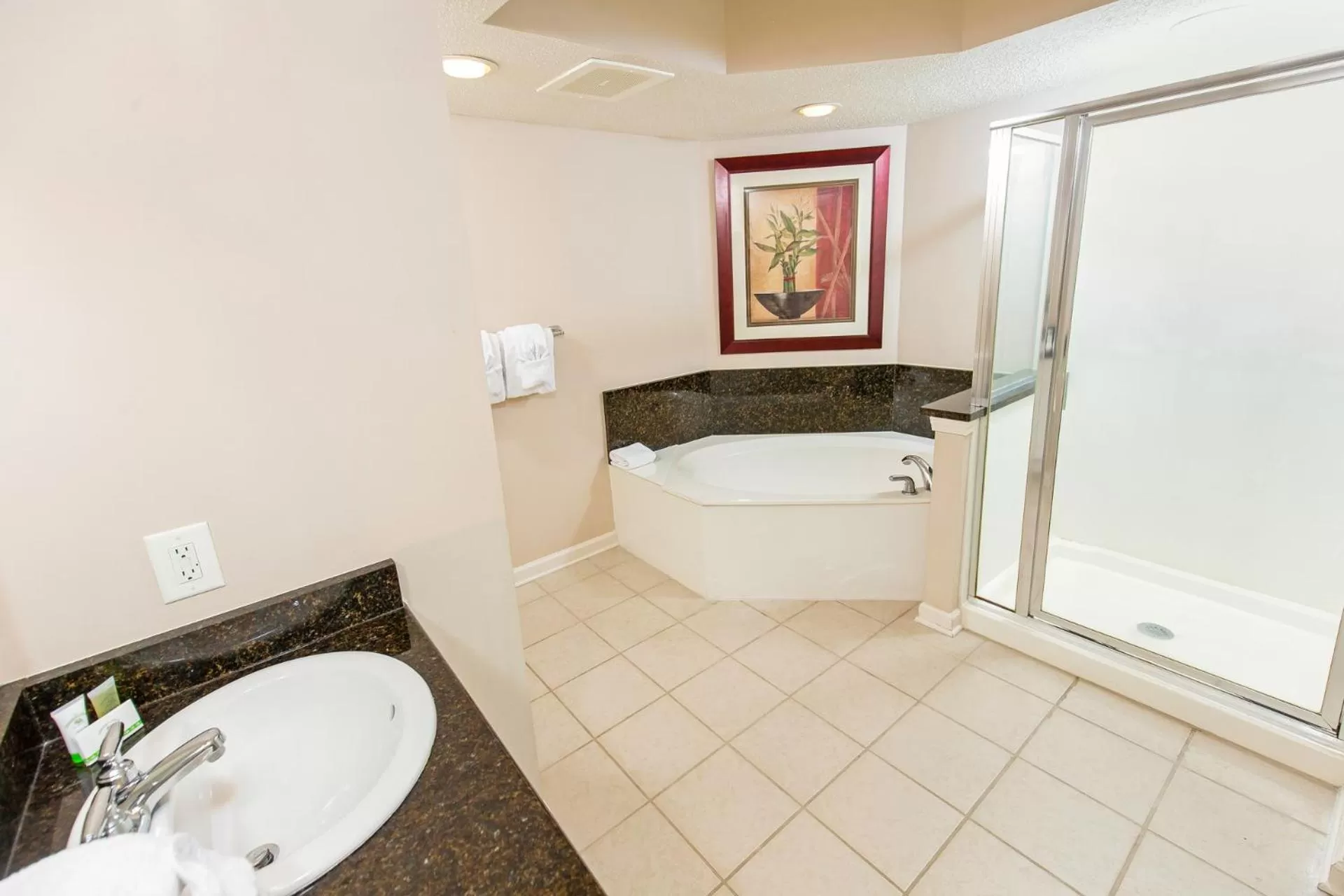 Bathroom in Barefoot Resort Golf & Yacht Club Villas