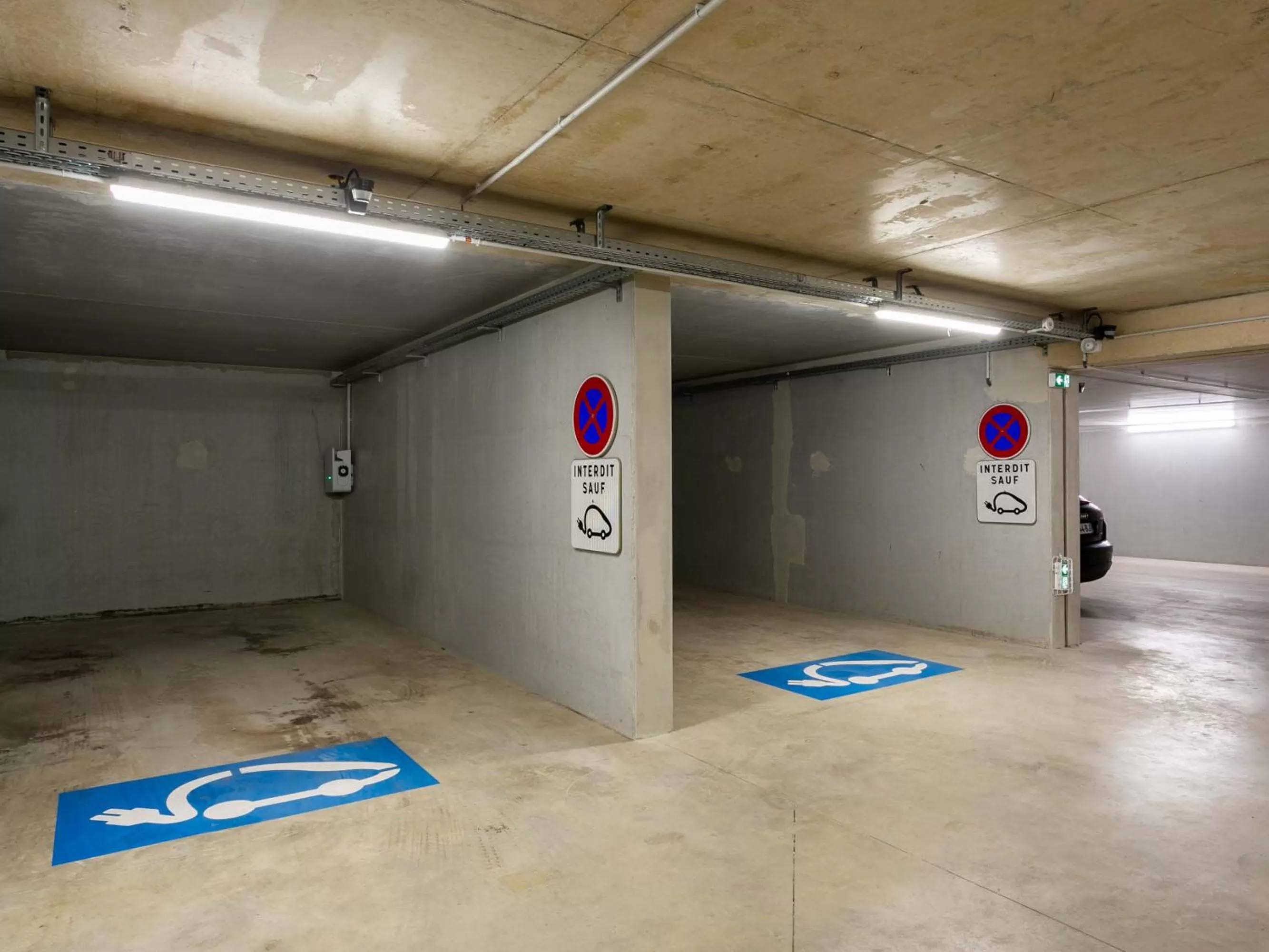 Parking in Strasbourg Nord Schiltigheim Lac 4 étoiles