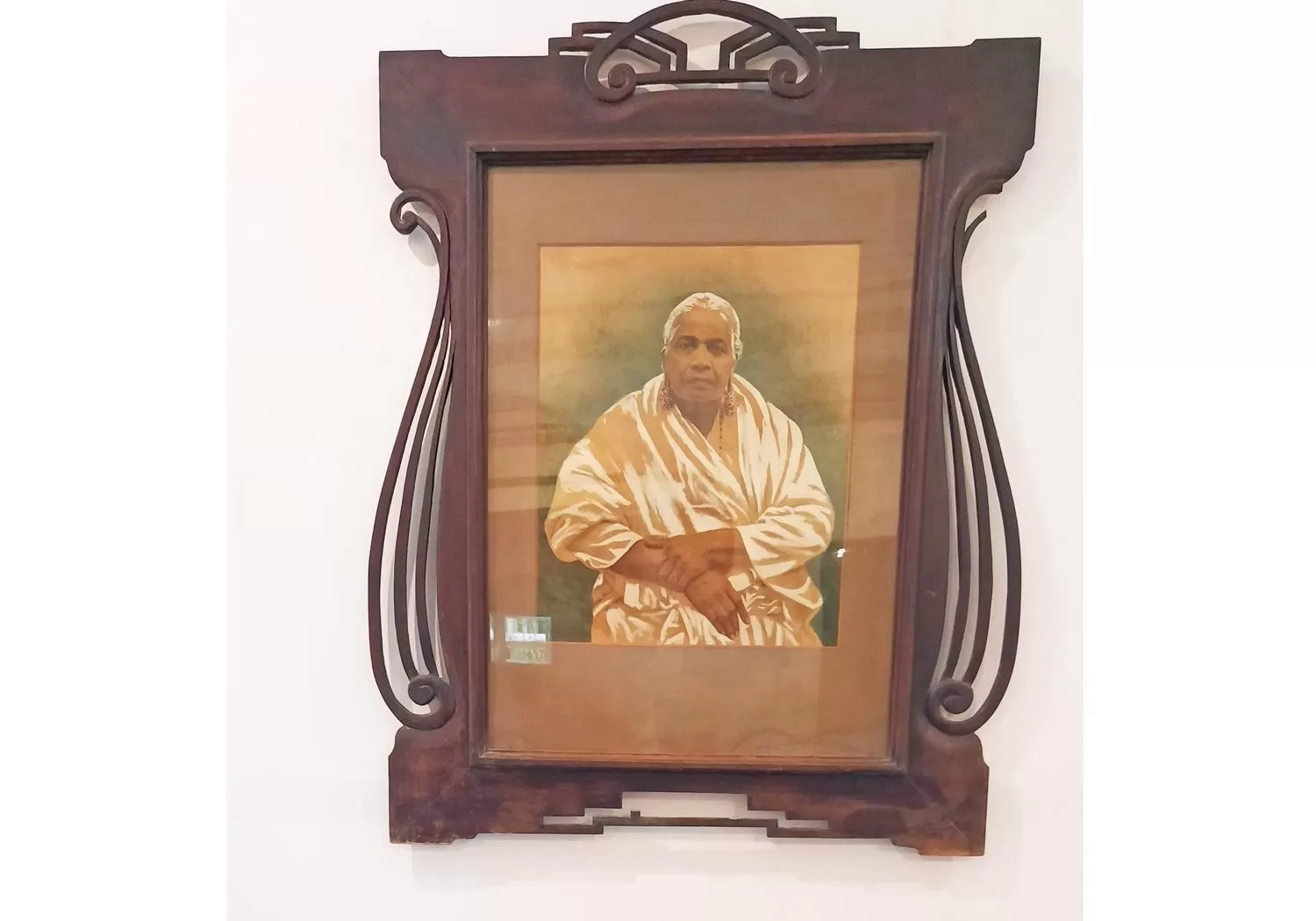 Decorative detail, TV/Entertainment Center in Saratha Vilas Chettinad