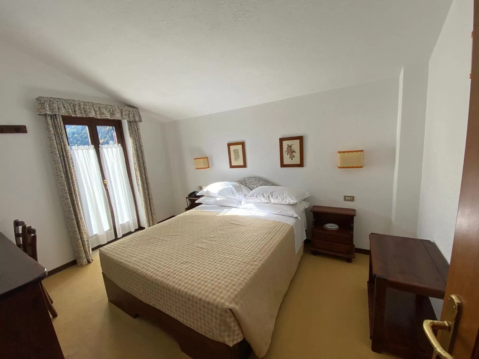 Bed in Hotel Triolet