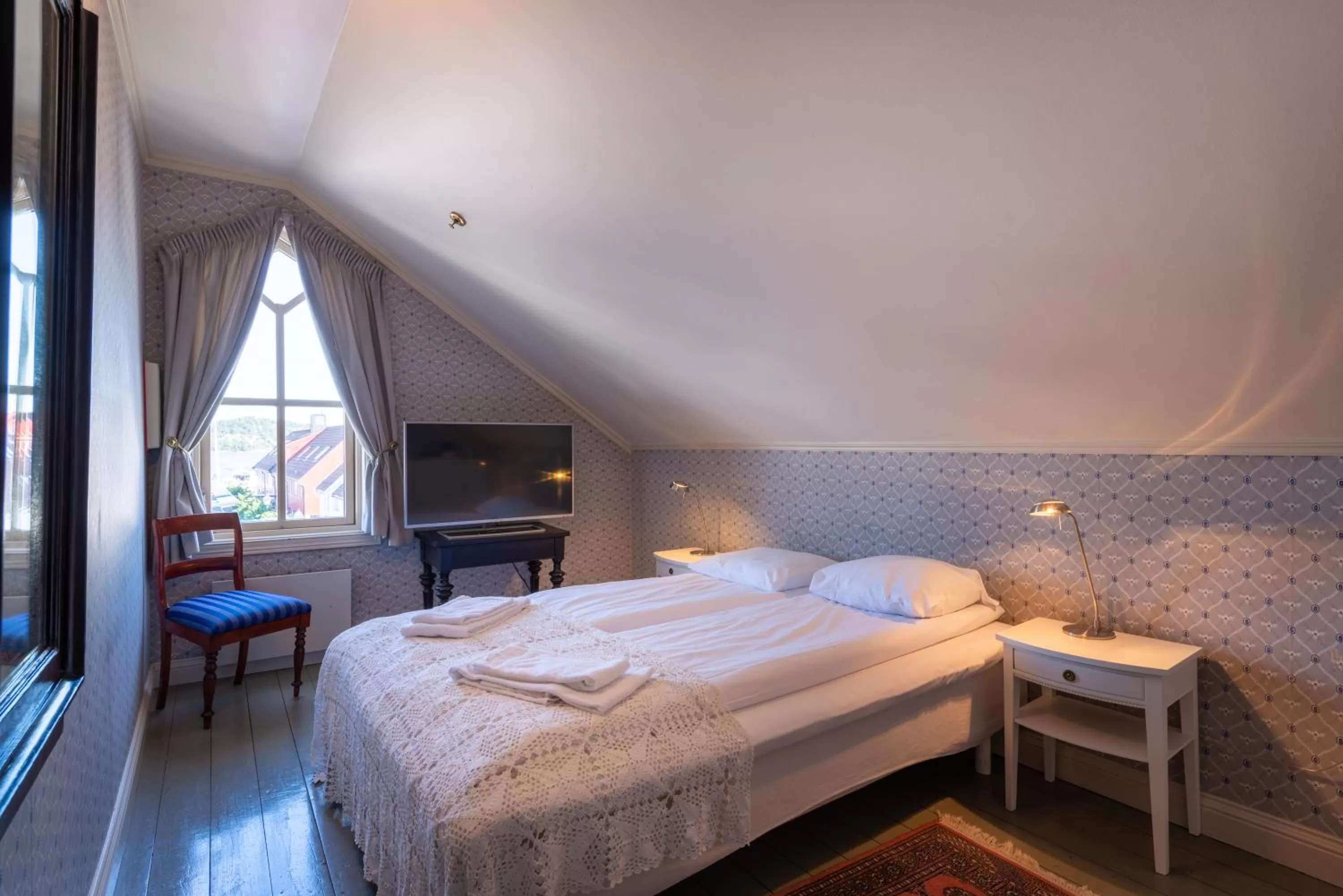 Bed in Lillesand Hotel Norge