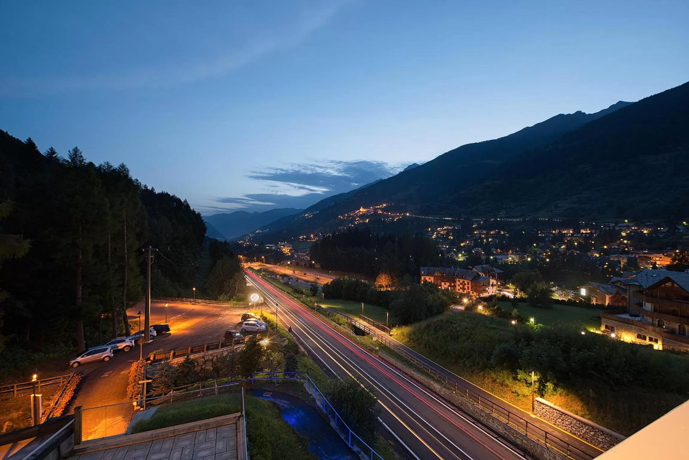 Photo of the whole room, Neighborhood in Residence Adamello Resort