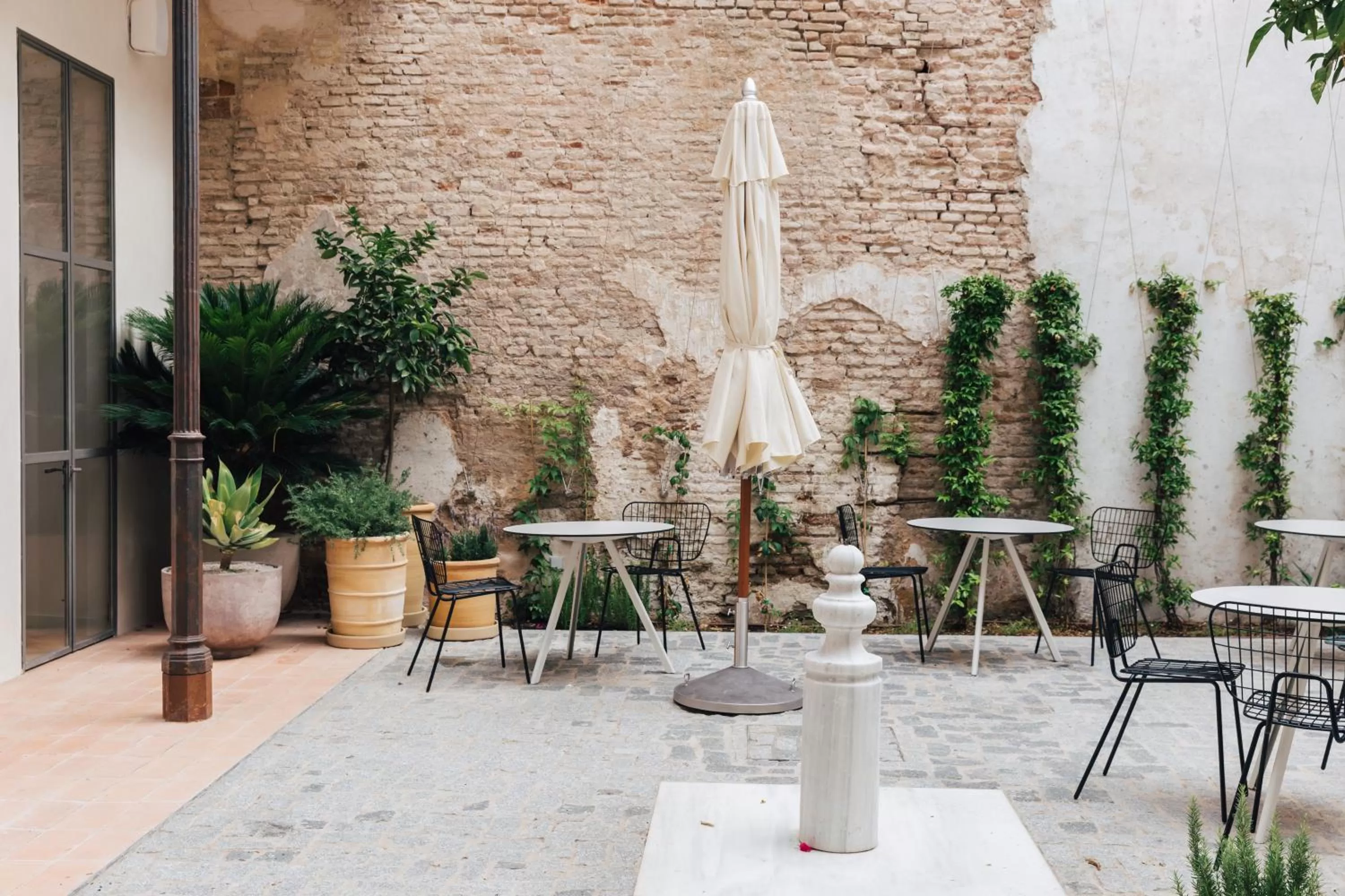 Property building in Plácido y Grata