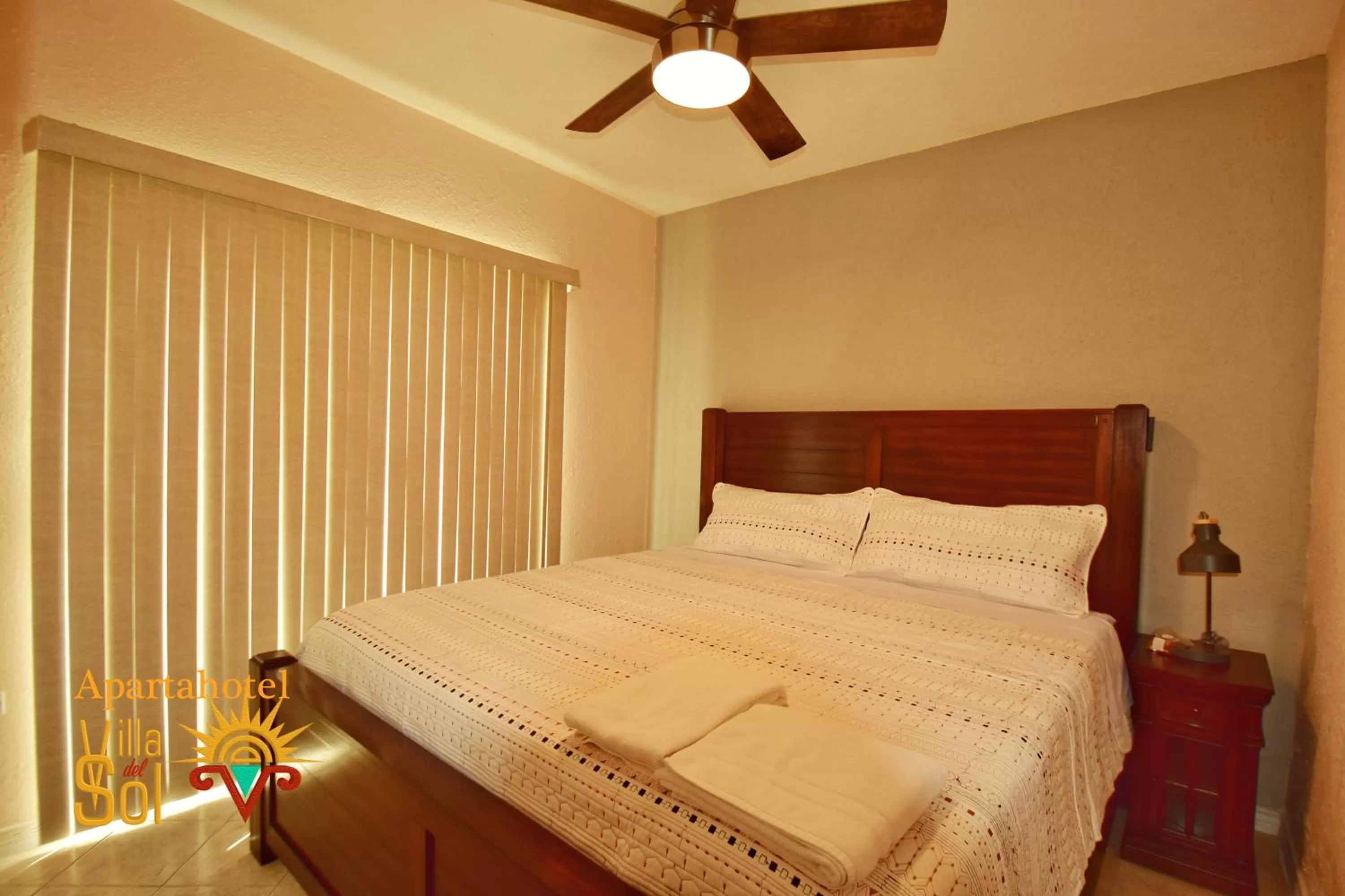 Bed in Villa Del Sol