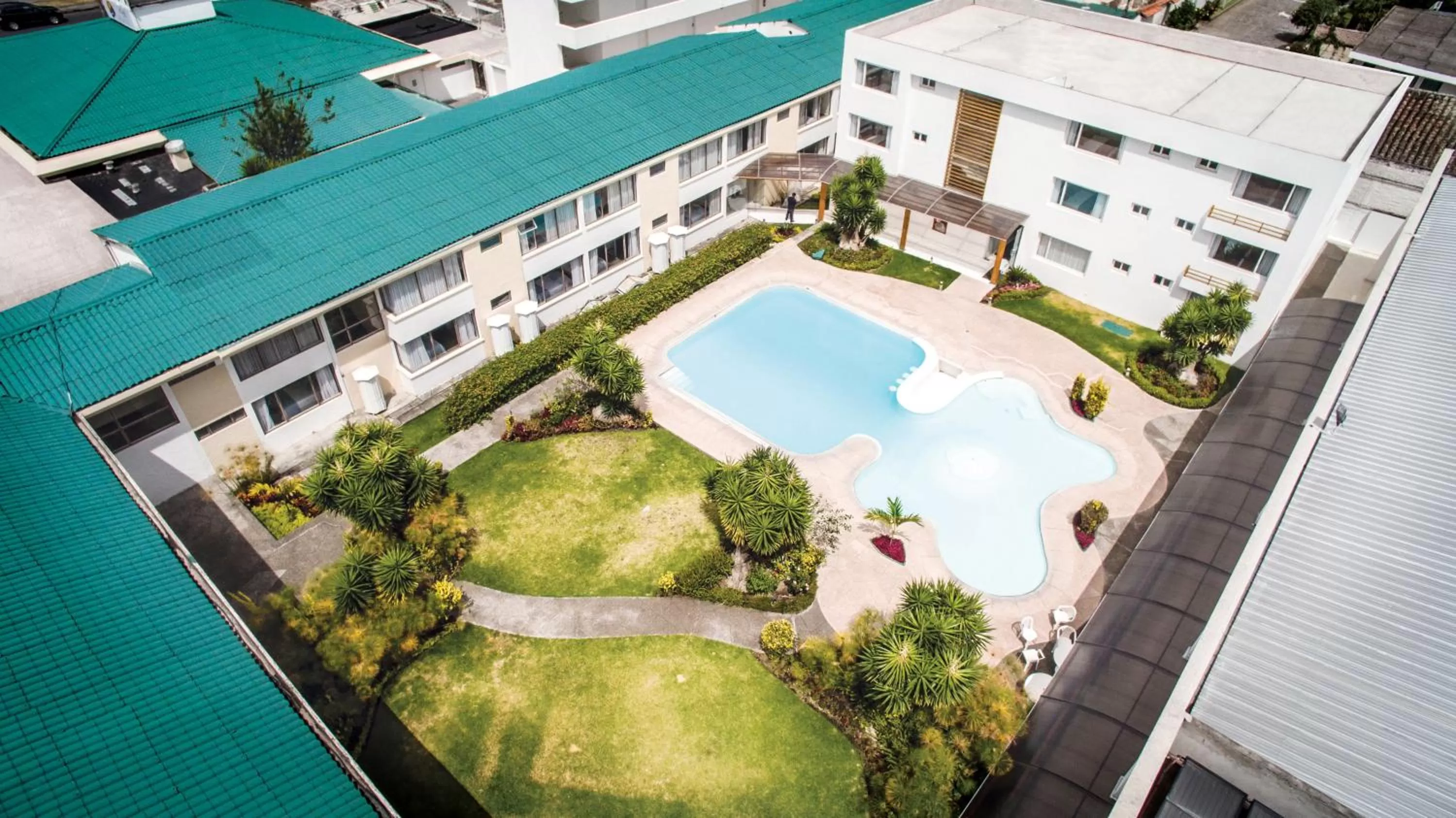 Bird's eye view, Pool View in Hotel Ajavi