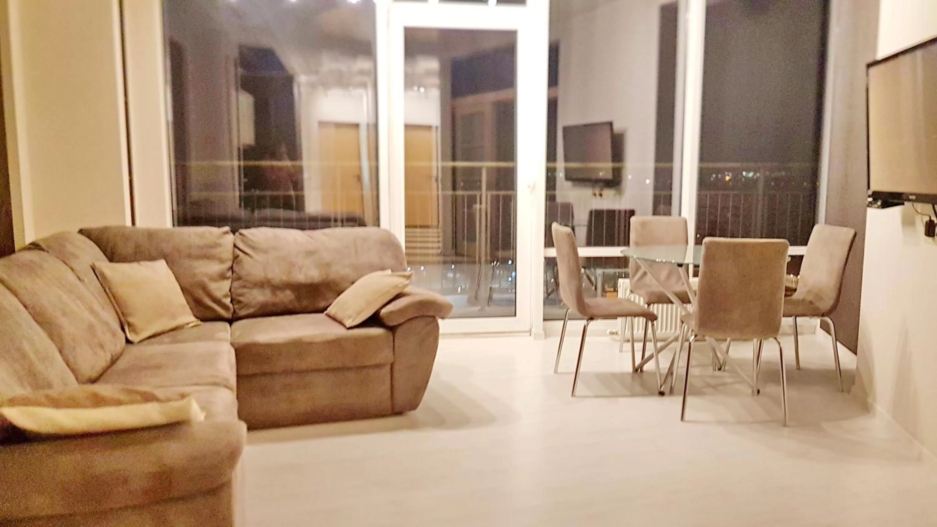 Photo of the whole room, Seating Area in Most City Apart-Hotel